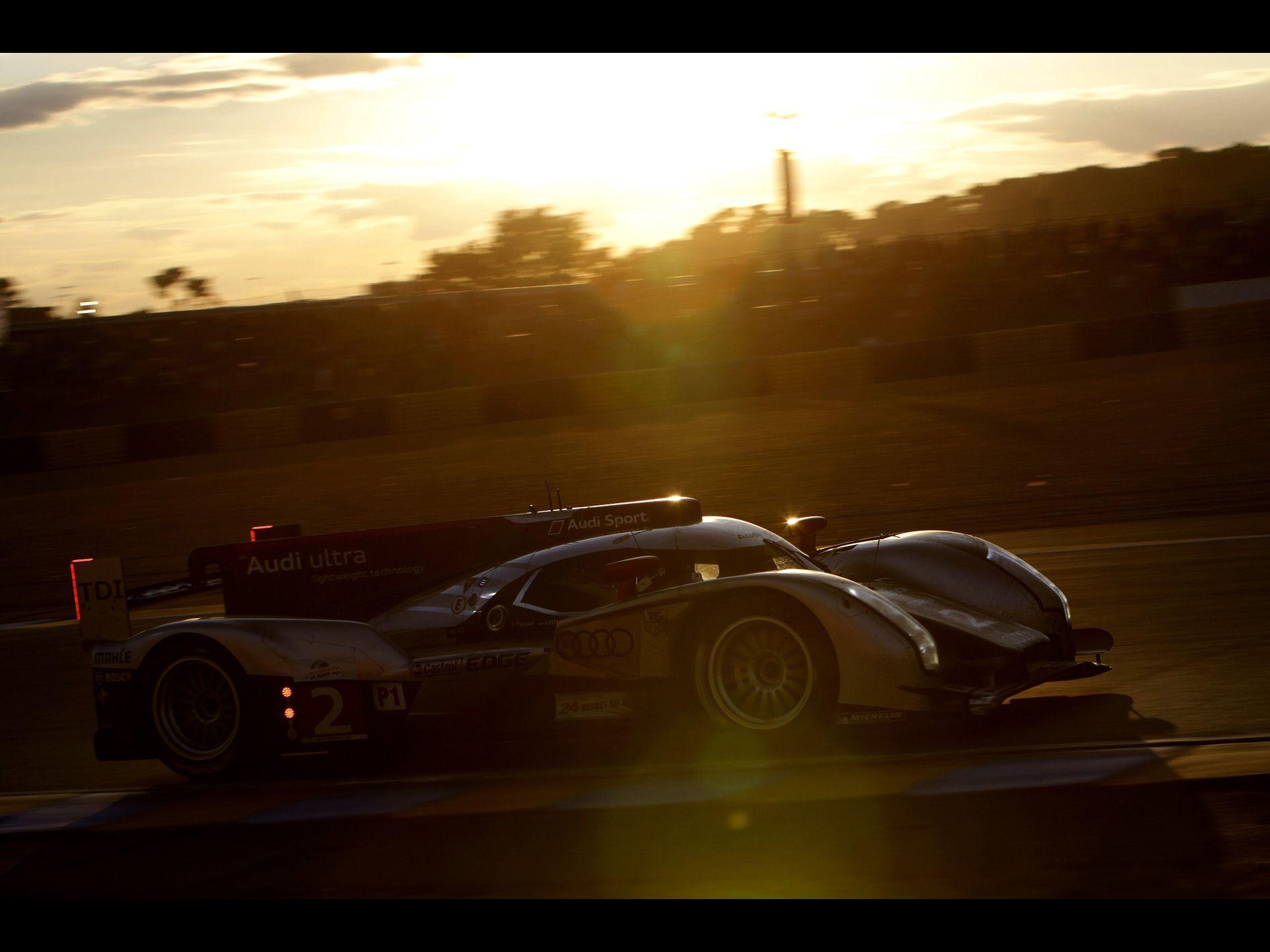 2011 Audi R18 TDI Le Mans Victory