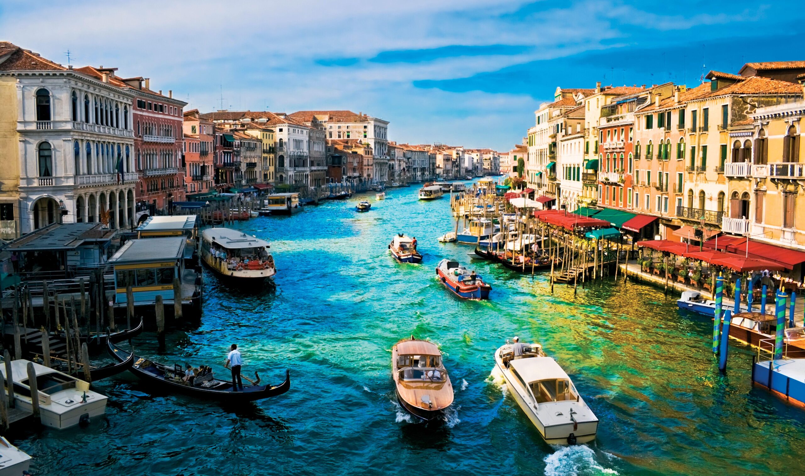 Venice 5k Retina Ultra HD Wallpapers