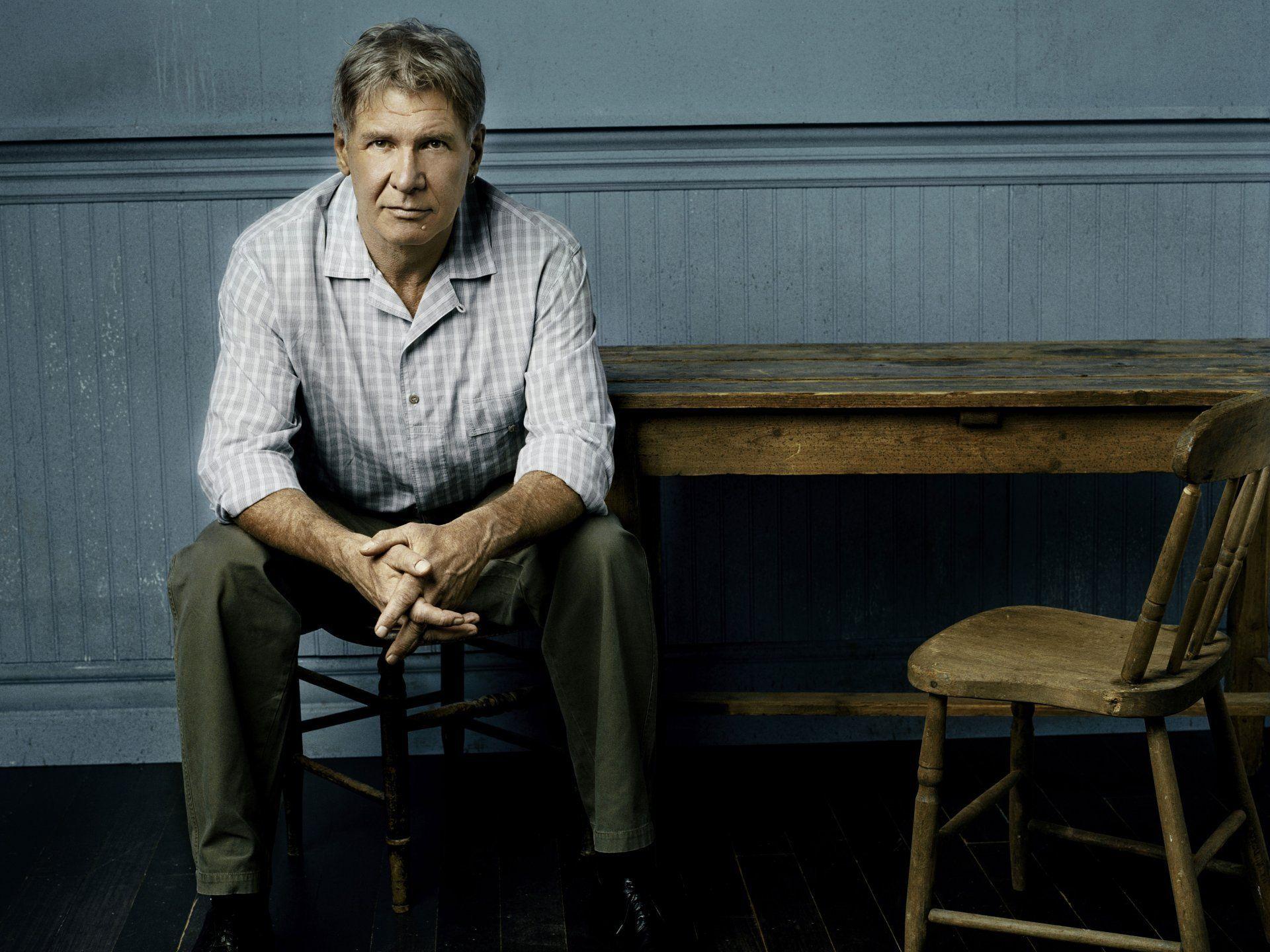 harrison ford actor harrison ford sitting table HD wallpapers