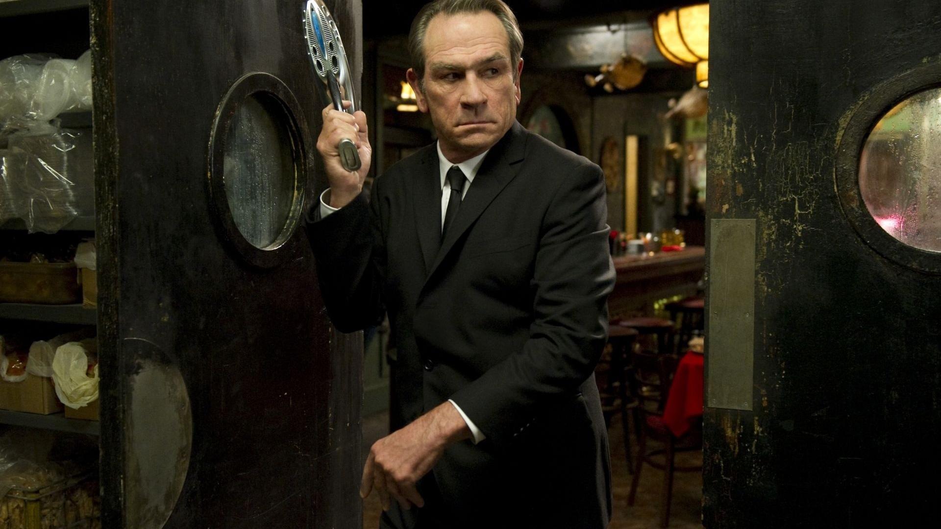 Movies tommy lee jones men in black 3 wallpapers