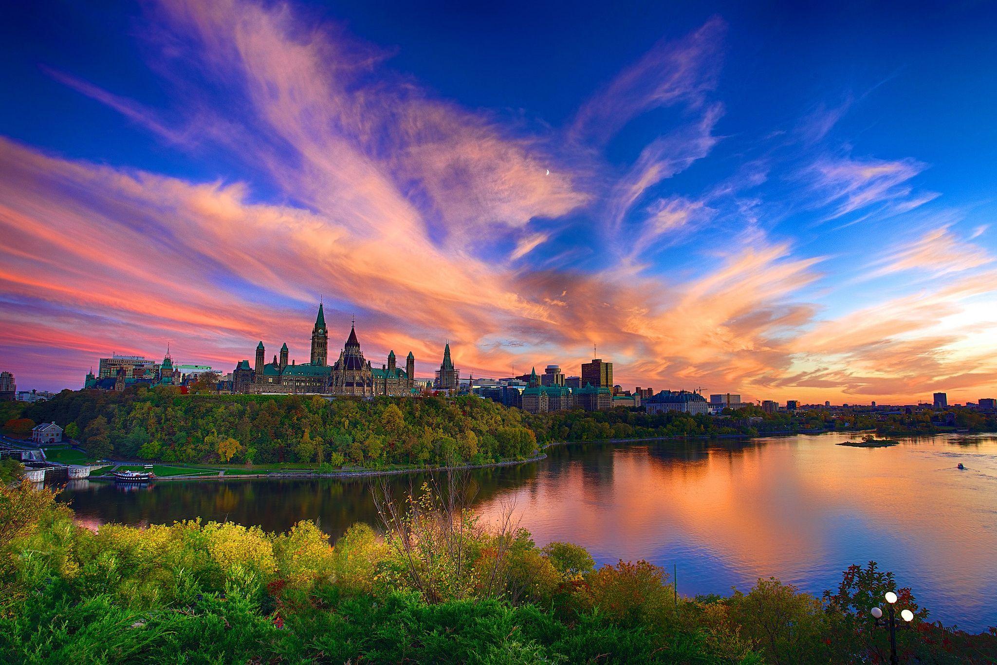 Parliament of Canada Wallpapers and Backgrounds Image