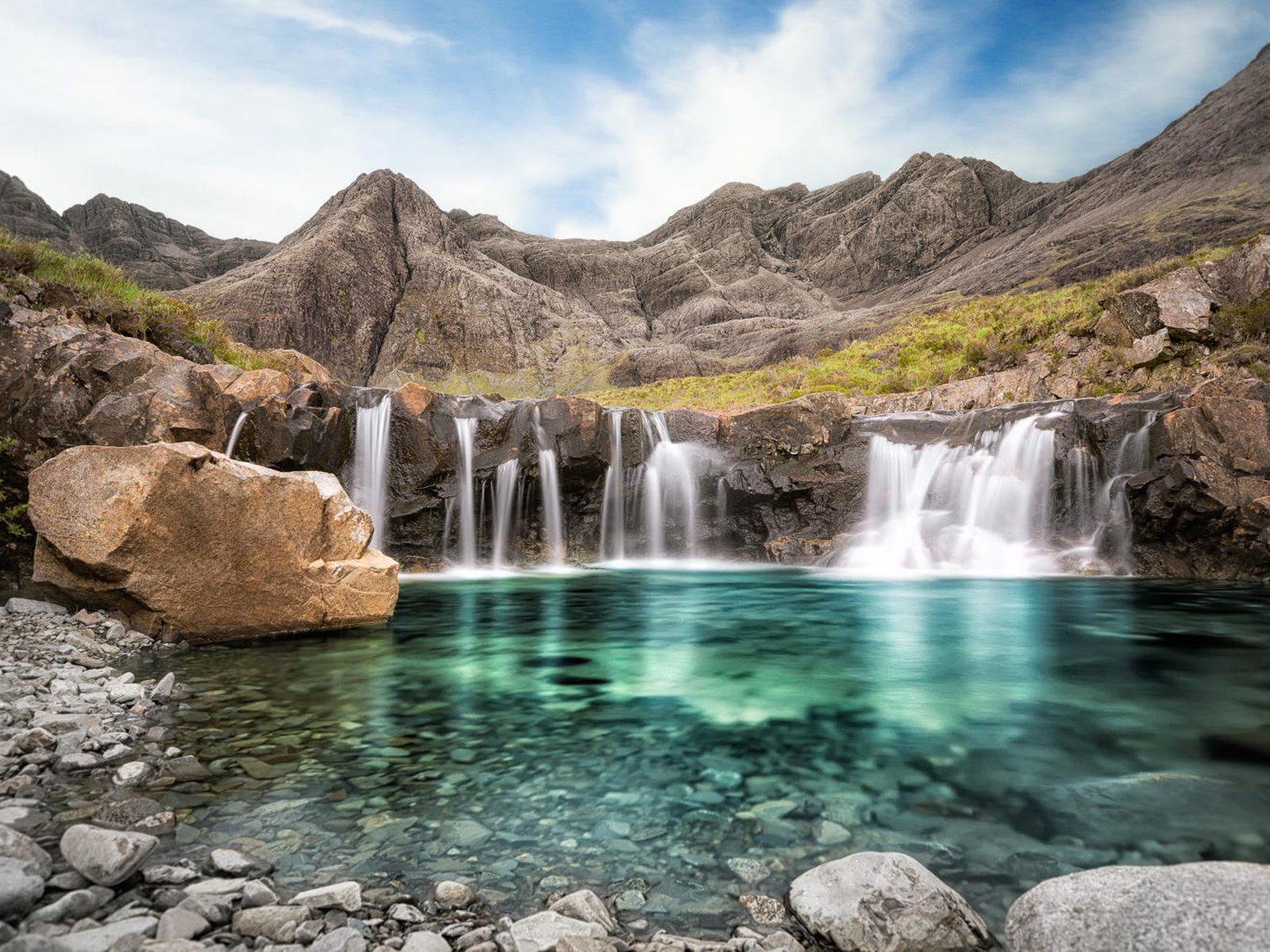 Fairy Pools Isle Of Skye In Scotland Wallpapers : Wallpapers13