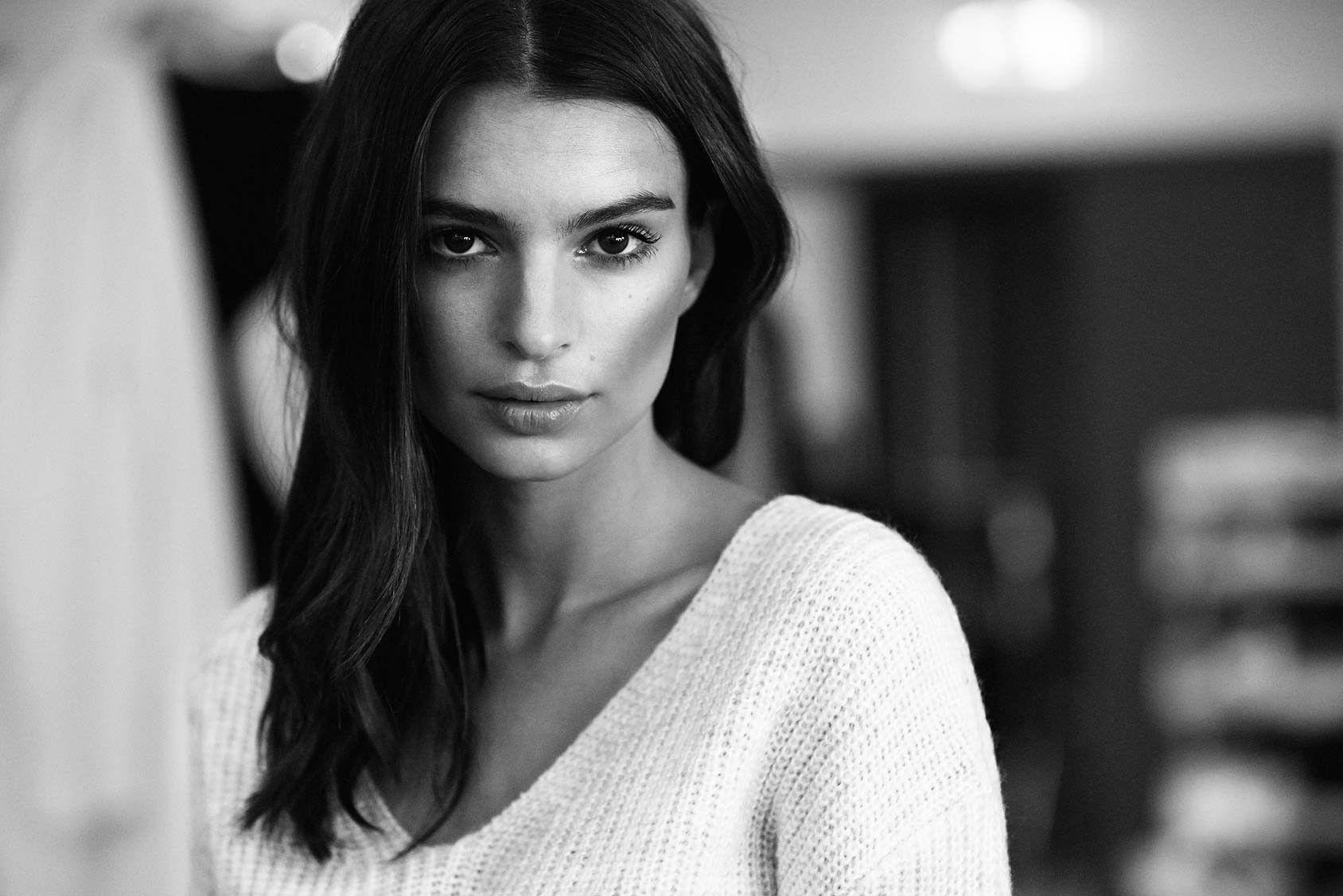 Emily Ratajkowski Wallpapers Image Photos Pictures Backgrounds