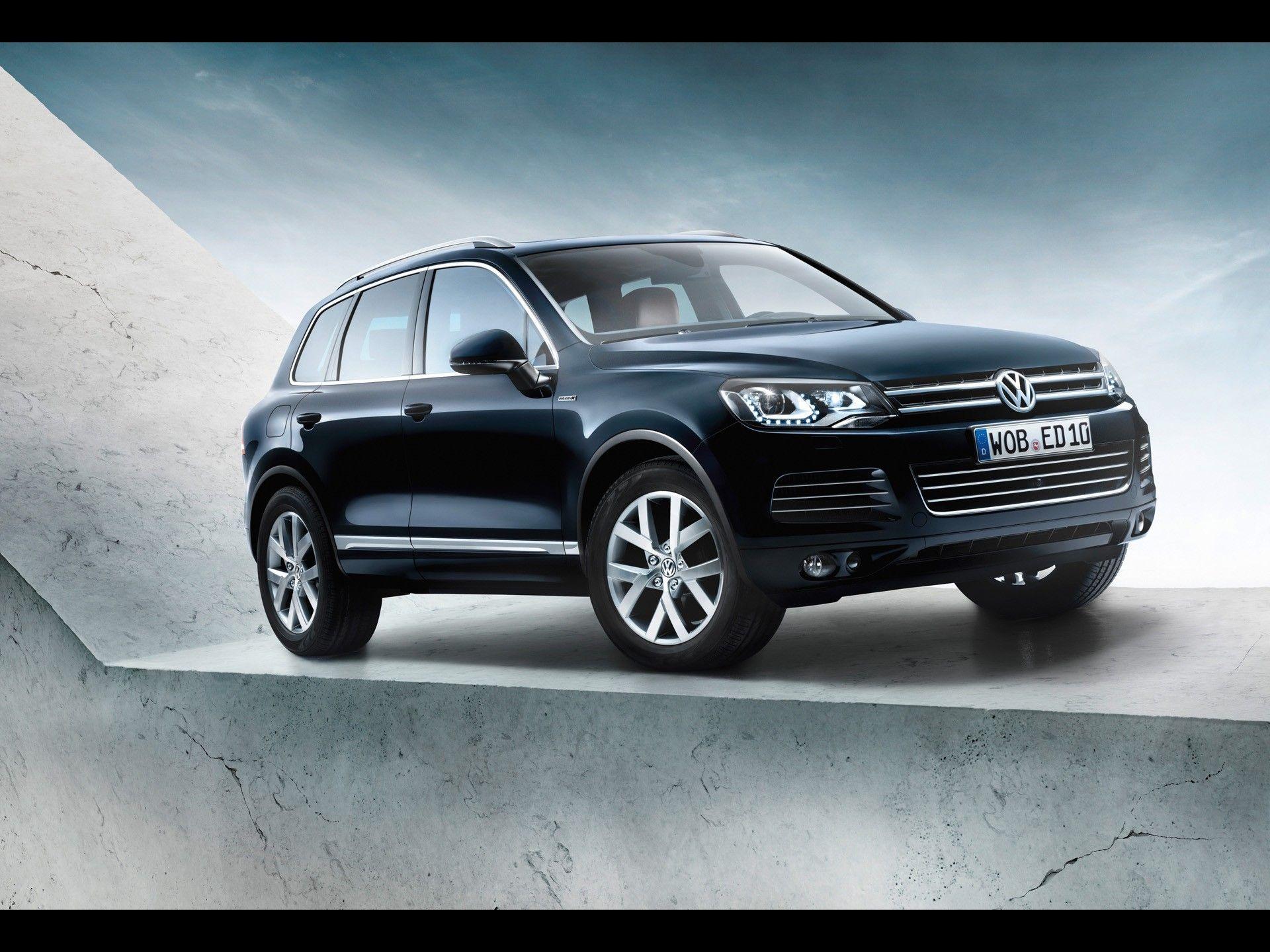 Static volkswagen touareg wallpapers