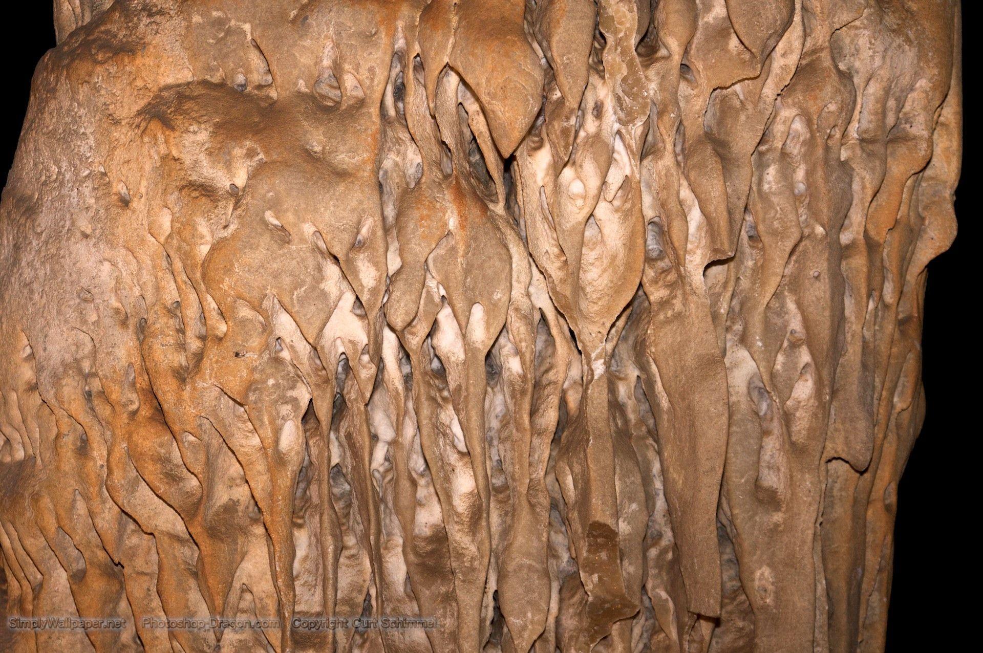 Formations on a Column at Carlsbad Caverns Desktop Wallpapers