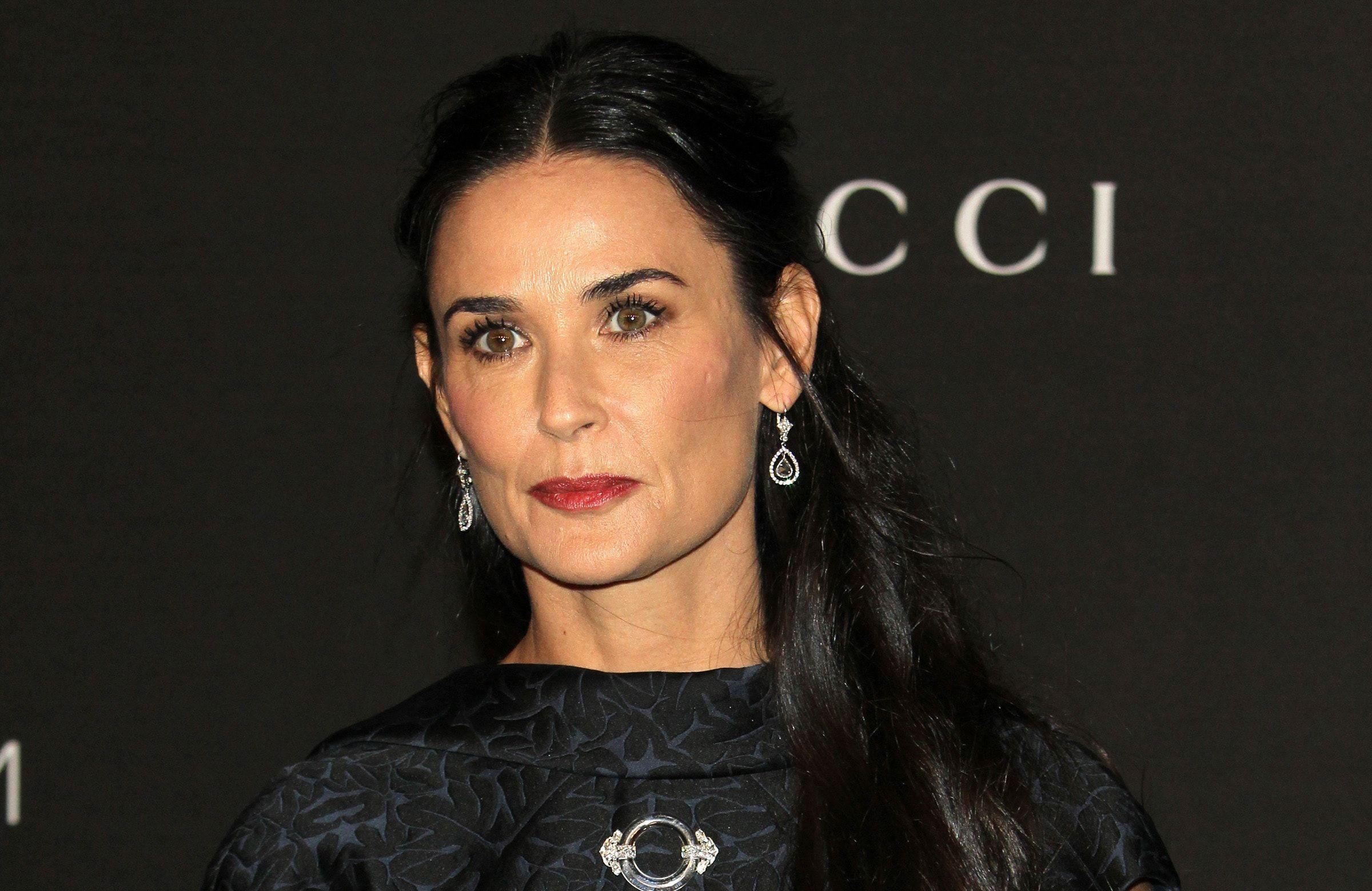 Demi Moore HD Desktop Wallpapers