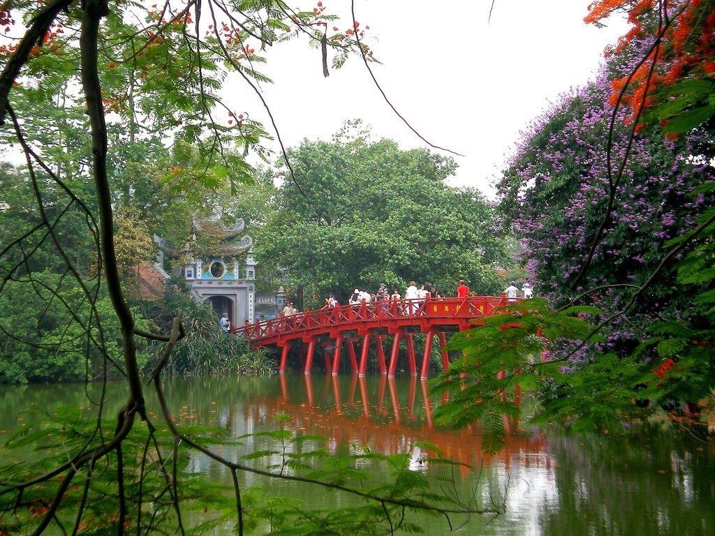 Hanoi The Huc Bridge wallpapers beautiful