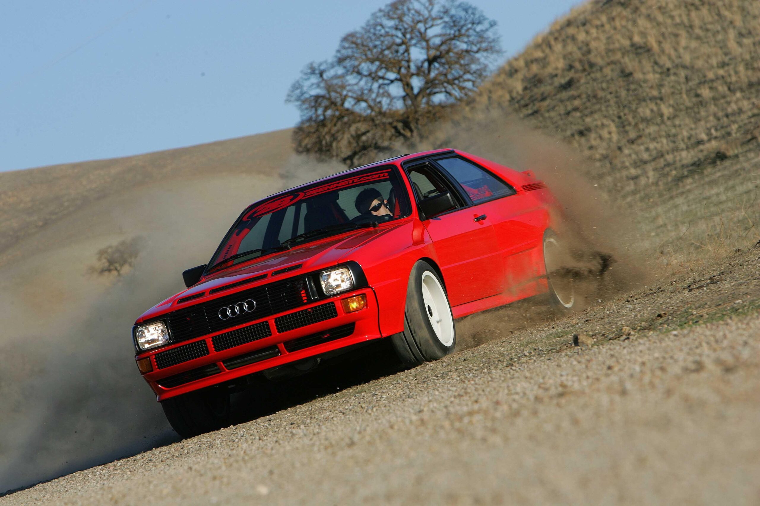 The design of the Audi 80 wallpapers and image