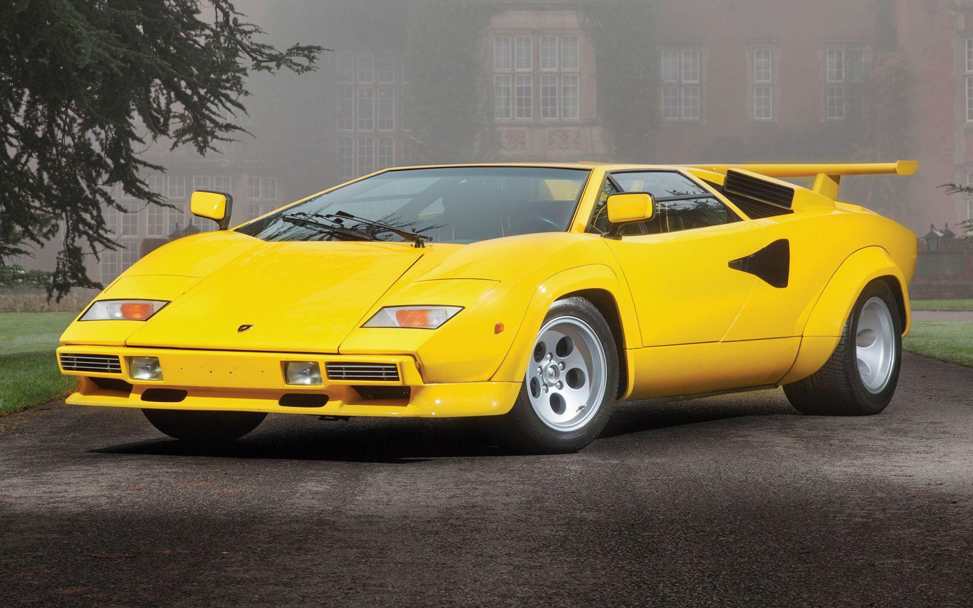 Lamborghini Countach S