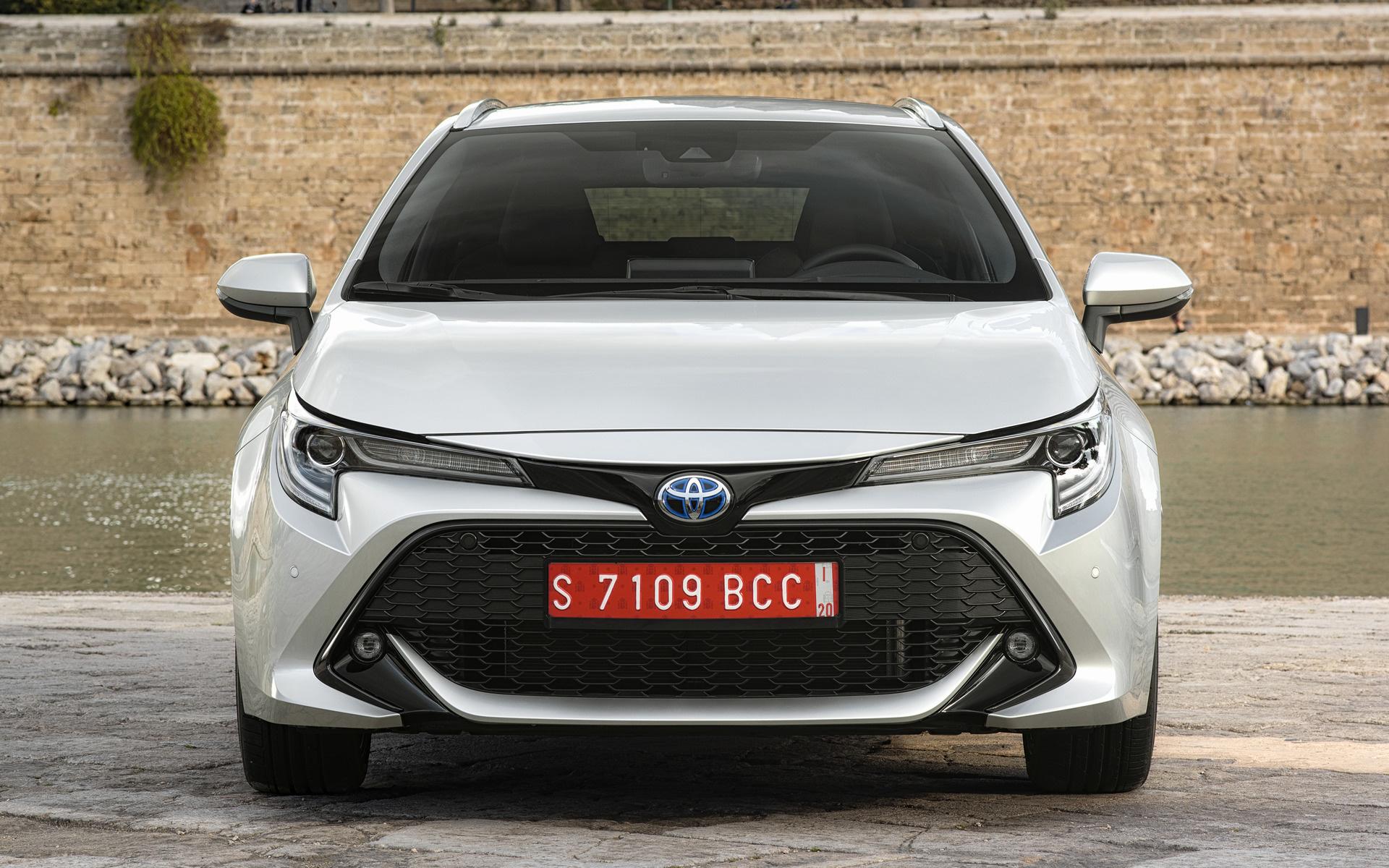 2019 Toyota Corolla Touring Sports Hybrid