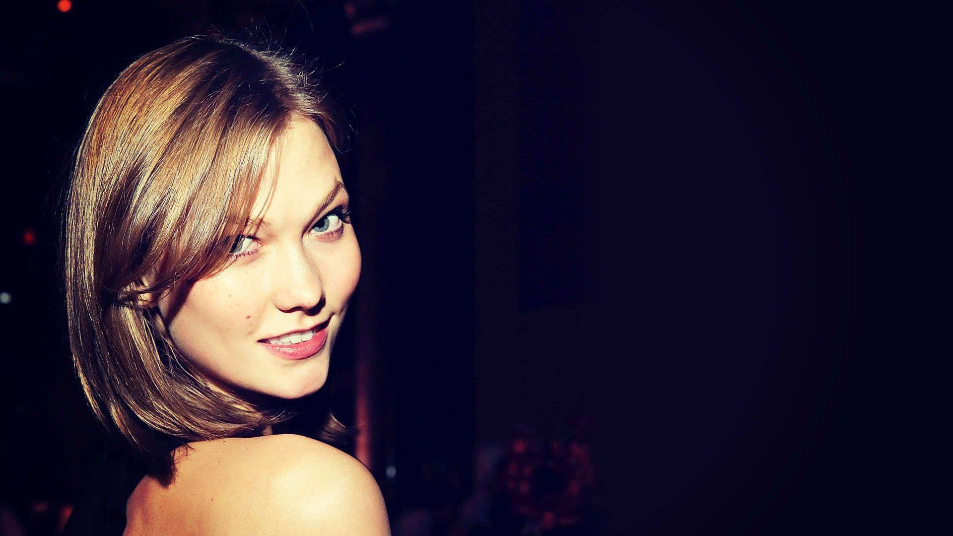 26 Gorgeous HD Karlie Kloss Wallpapers