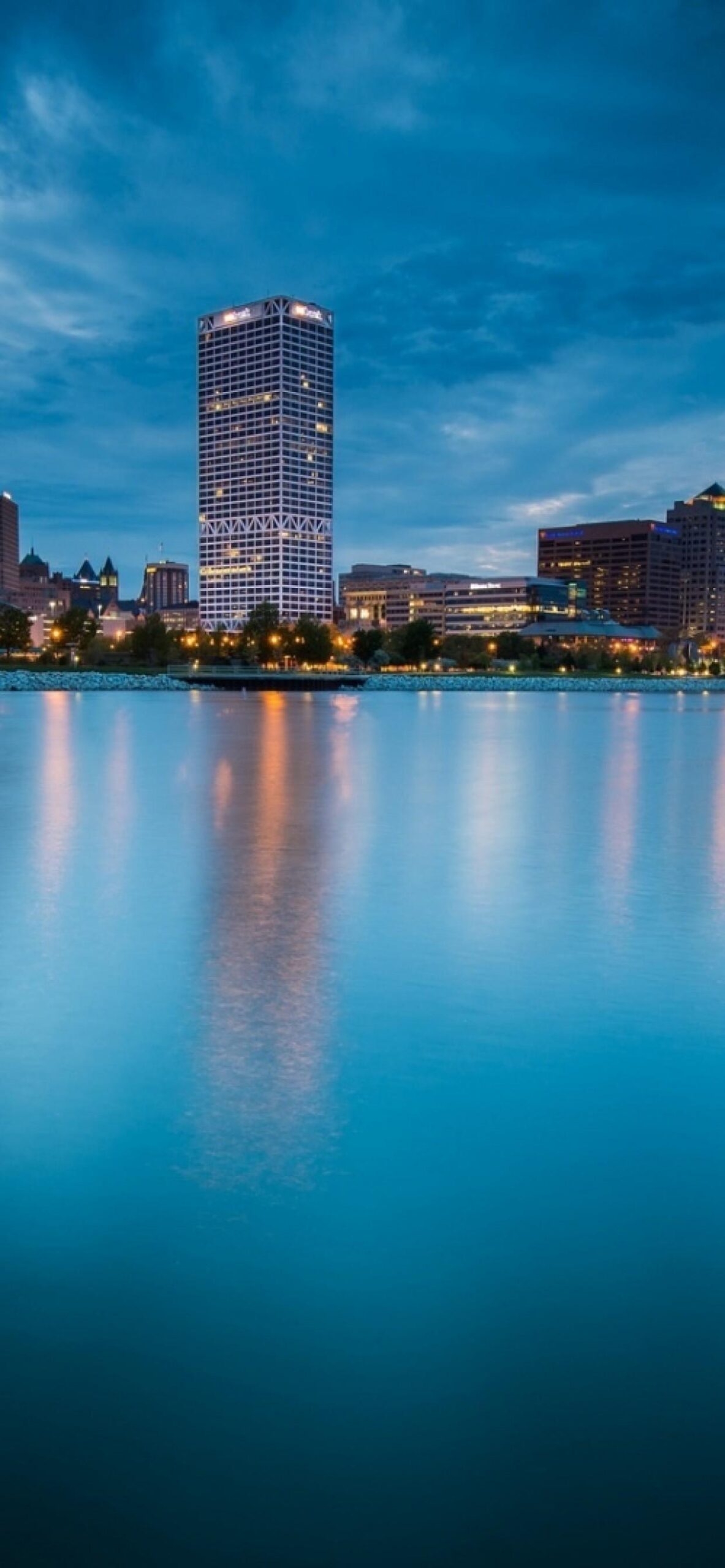 Milwaukee Wallpapers ,