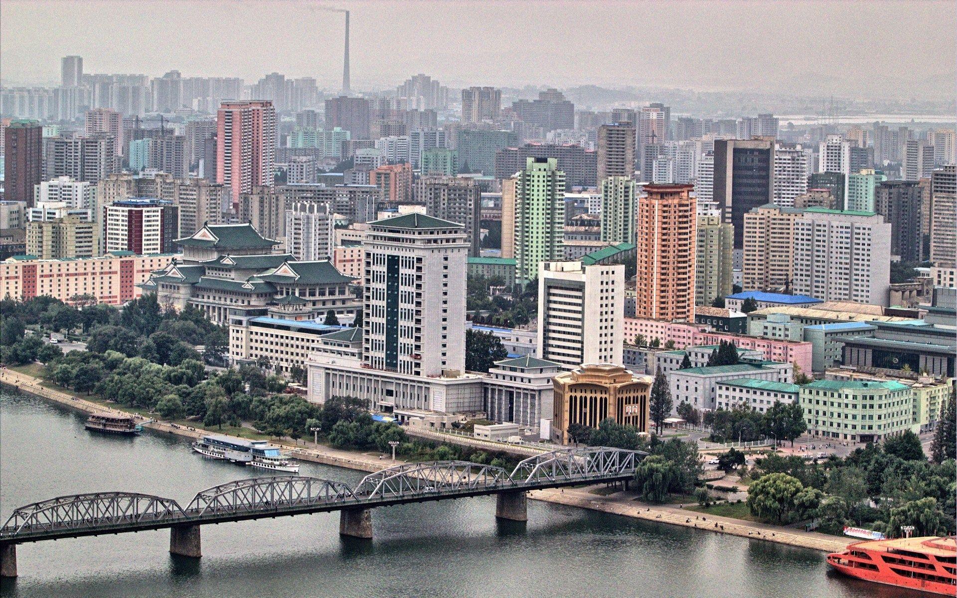 Wallpapers for Desktop: pyongyang pic, 855 kB