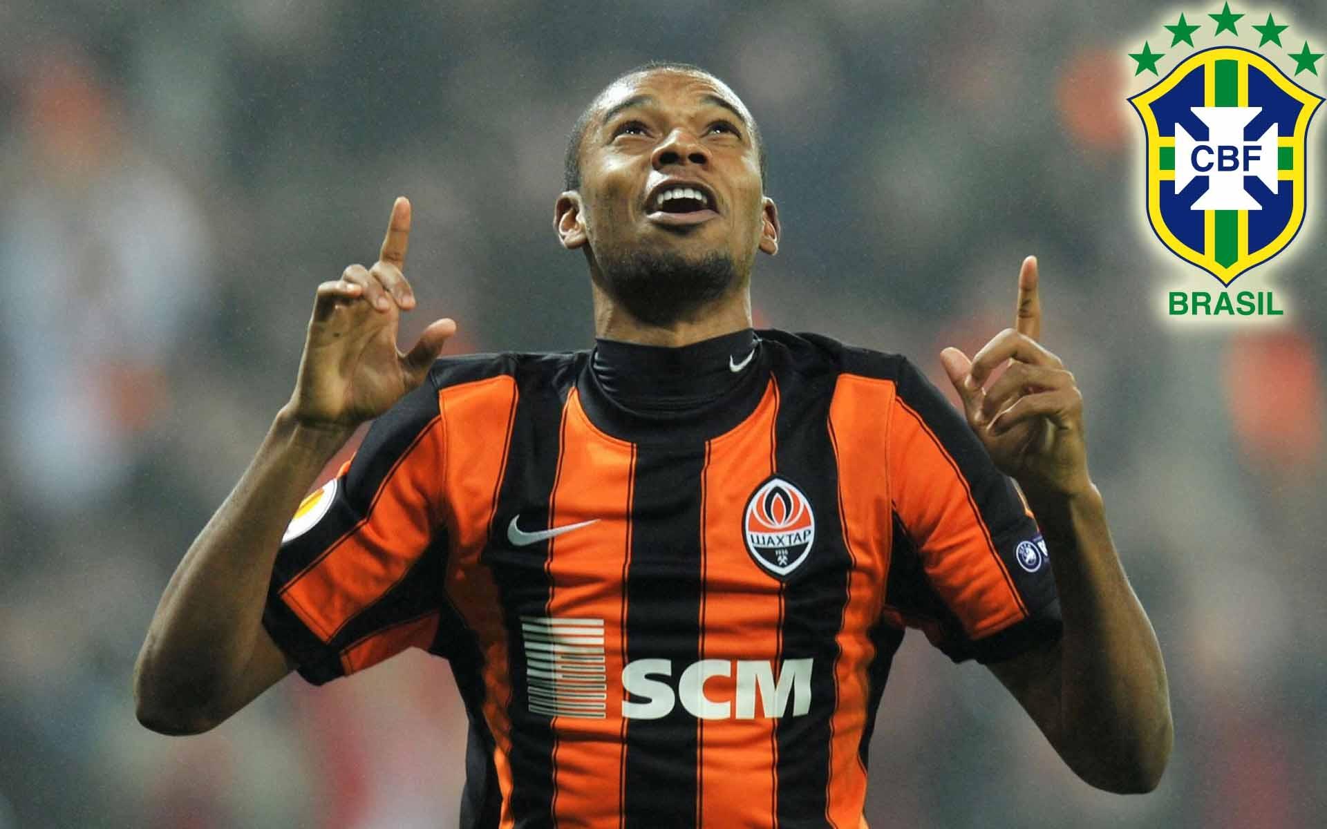 Fernandinho Football Wallpapers