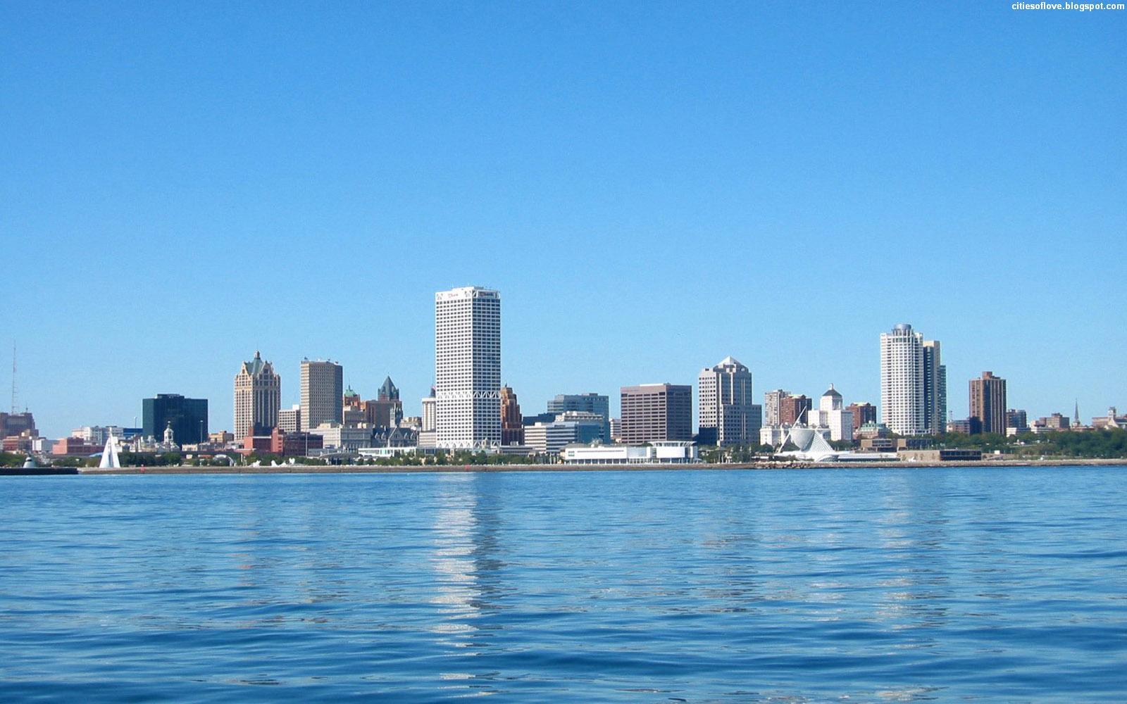 Milwaukee Fascinating Skyline Wisconsin USA Hd Desktop Wallpapers