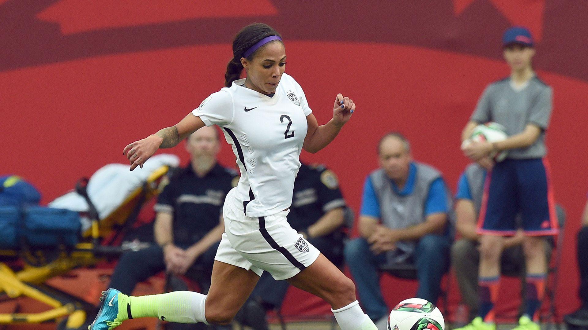 VIDEO: Sydney Leroux scores in NWSL return