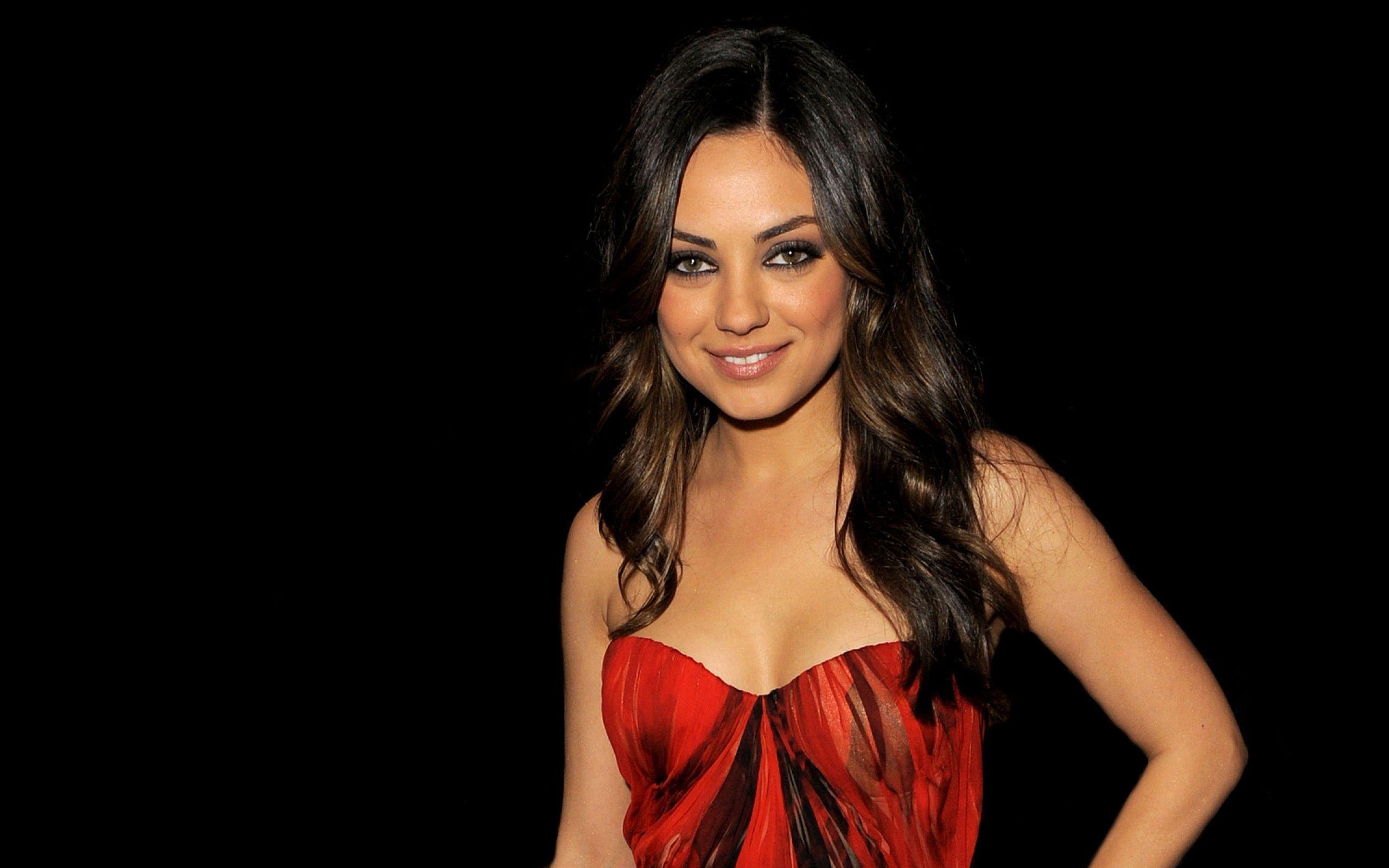 Image For > Mila Kunis Beautiful Wallpapers