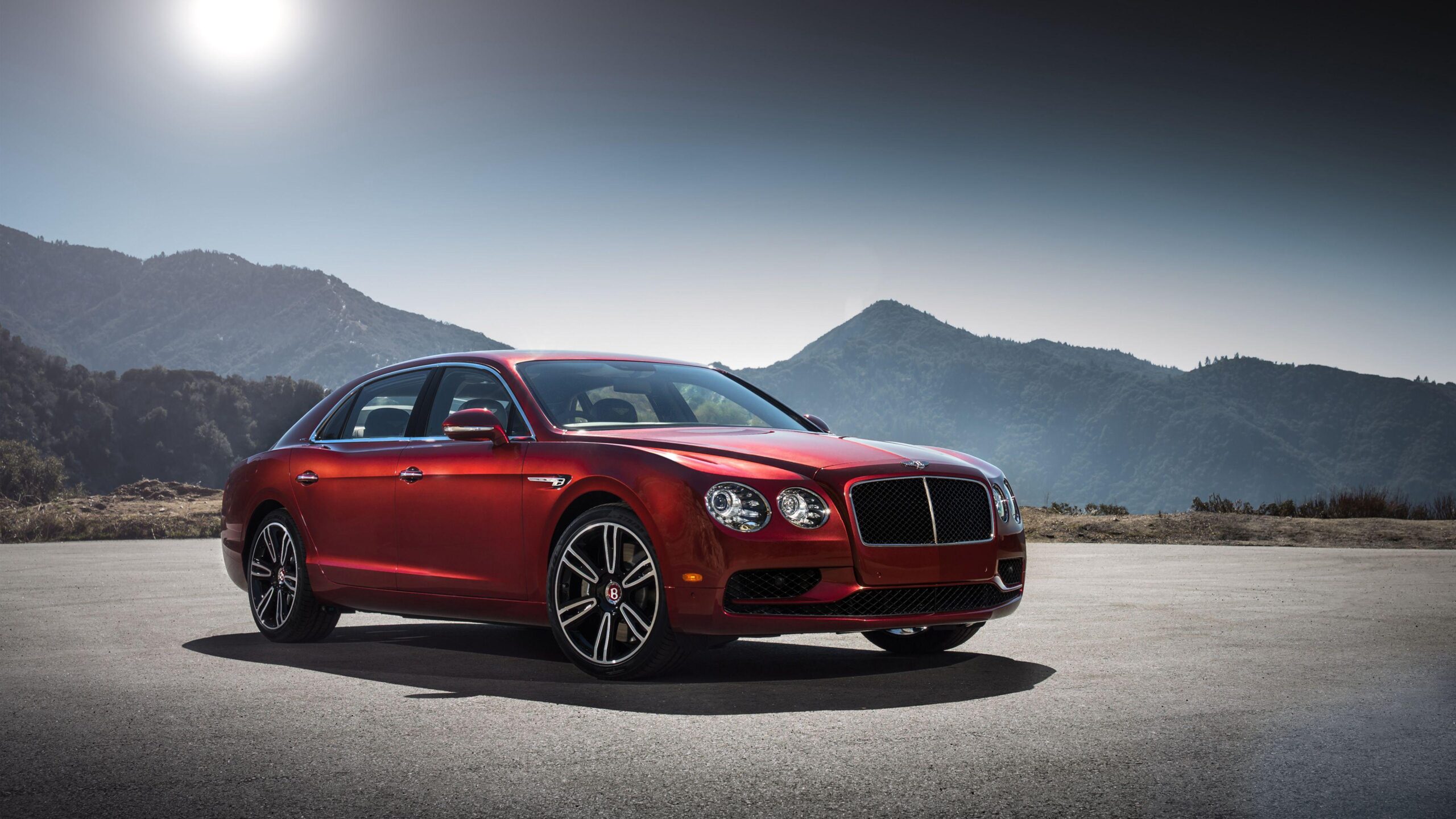 Bentley Continental Flying Spur V8 4K Wallpapers