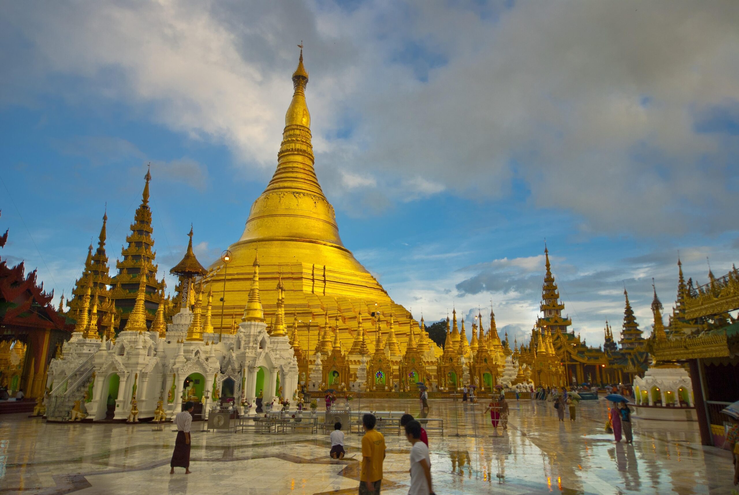 shwedagon pagoda free image