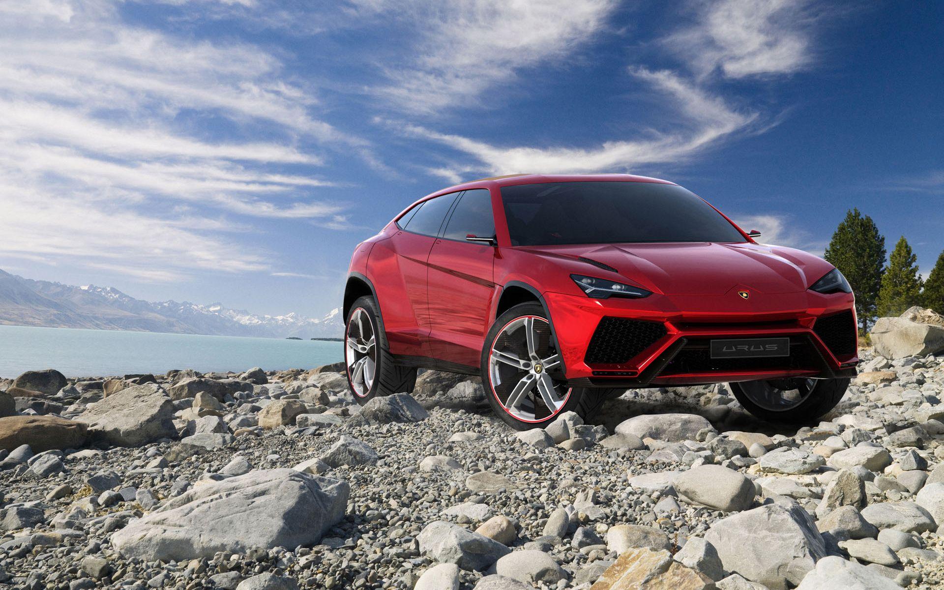 Lamborghini Urus SUV Wallpapers