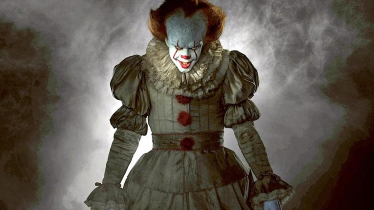 Pennywise Is Back and Still Creepy as Hell in New Pics From the Set