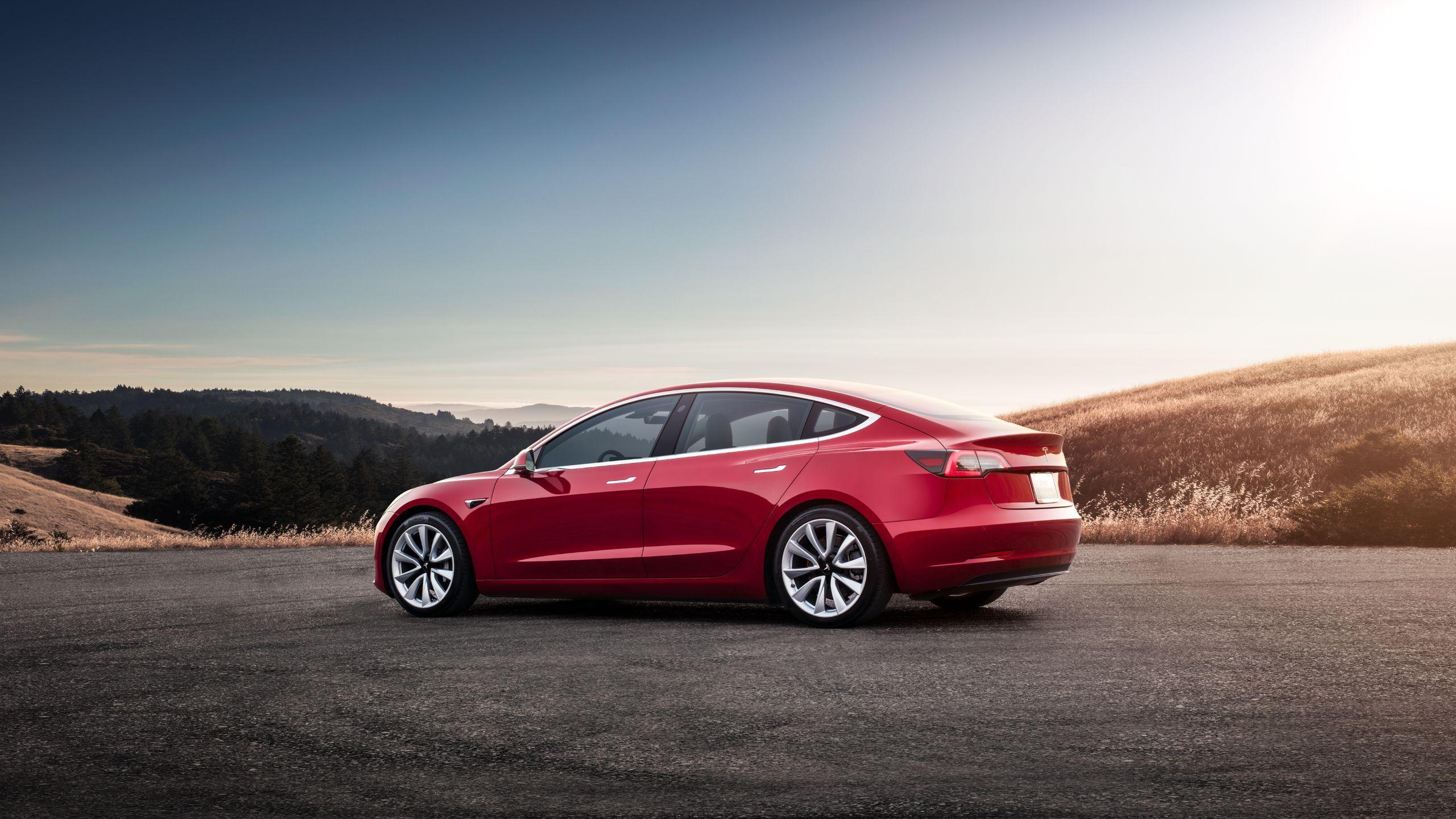 Wallpapers Wednesday: Featuring The Tesla Model S, X And 3