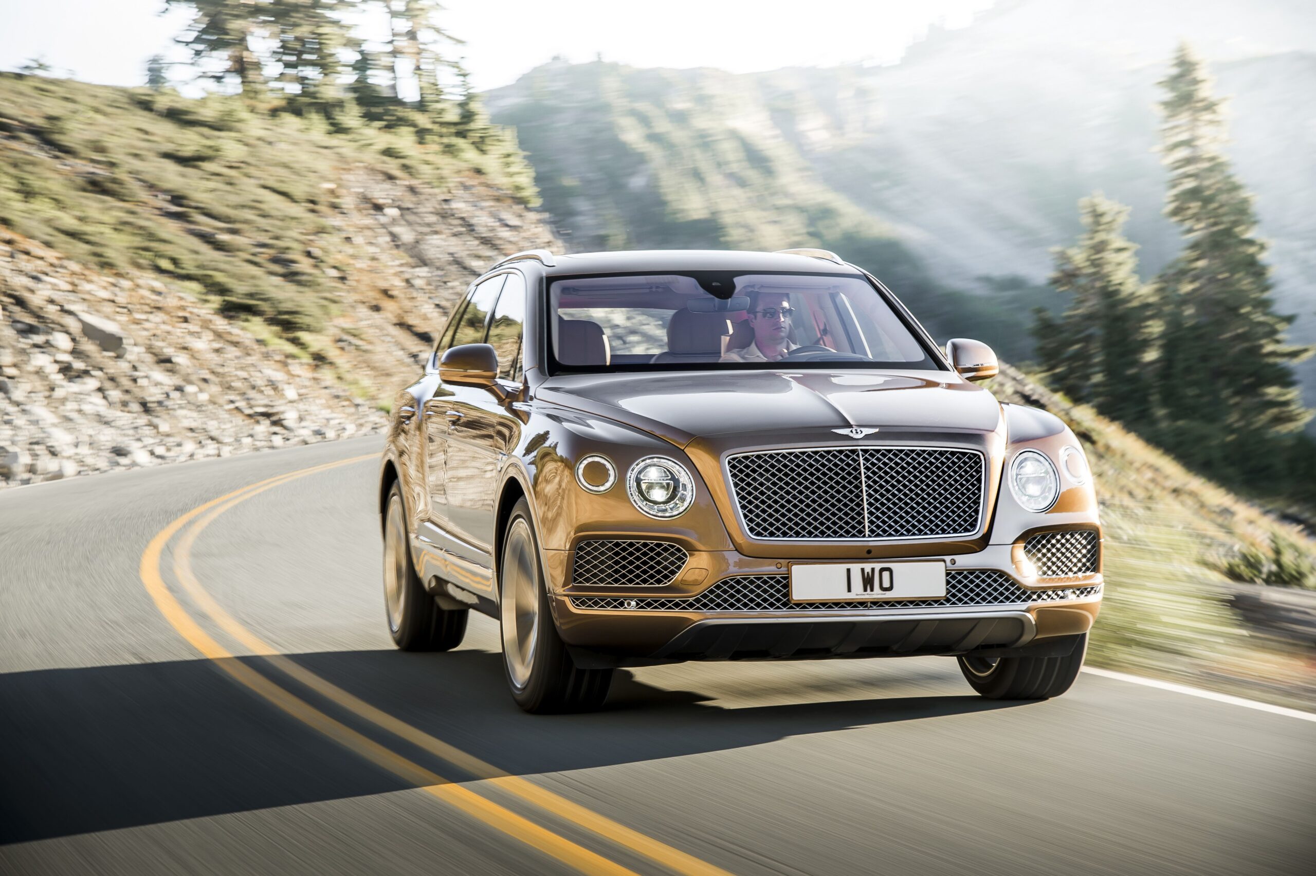 Bentley Bentayga 2016 HD wallpapers free download