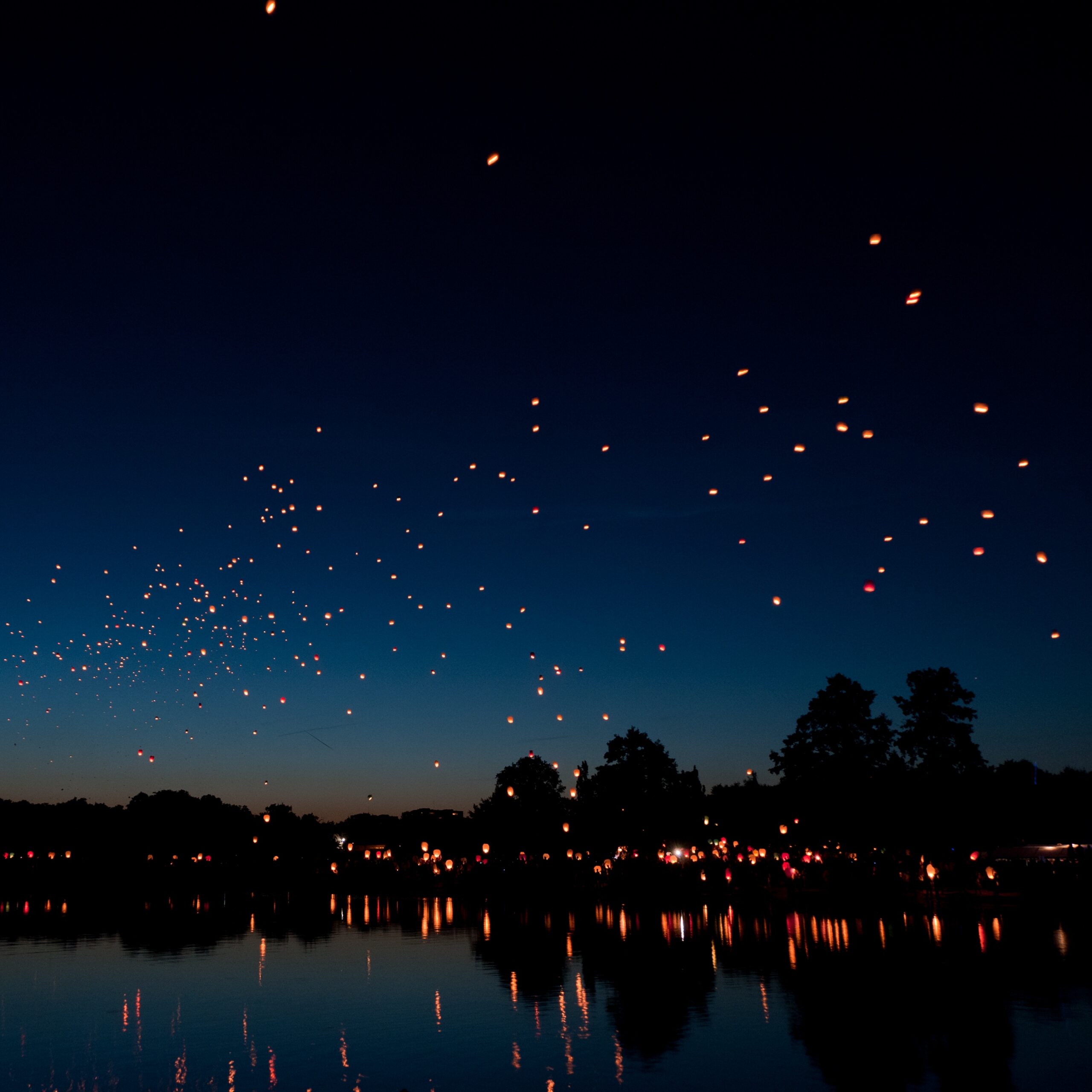 Download wallpapers chinese lanterns, sky lanterns, night