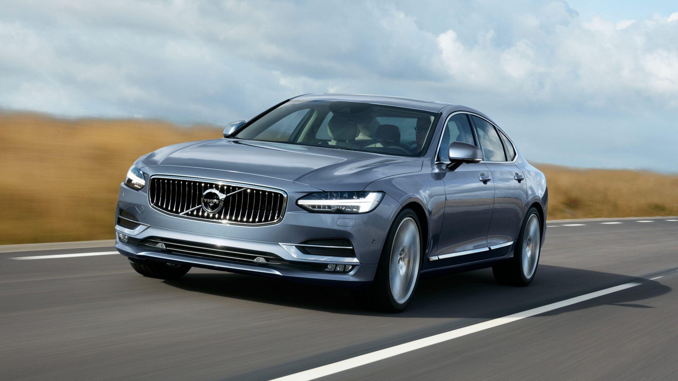 2017 Volvo S90 Wallpapers