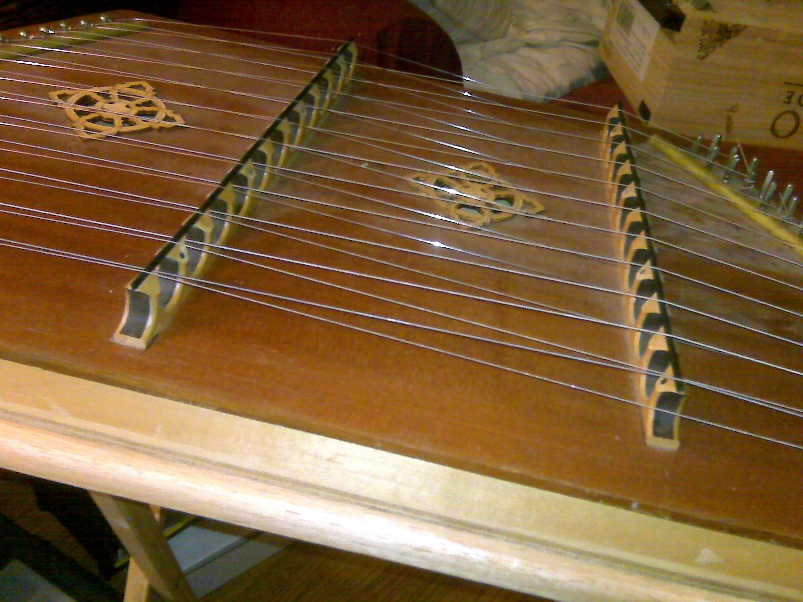 Hammer Dulcimer – restrung « Music & Techniques by Chris Vaisvil