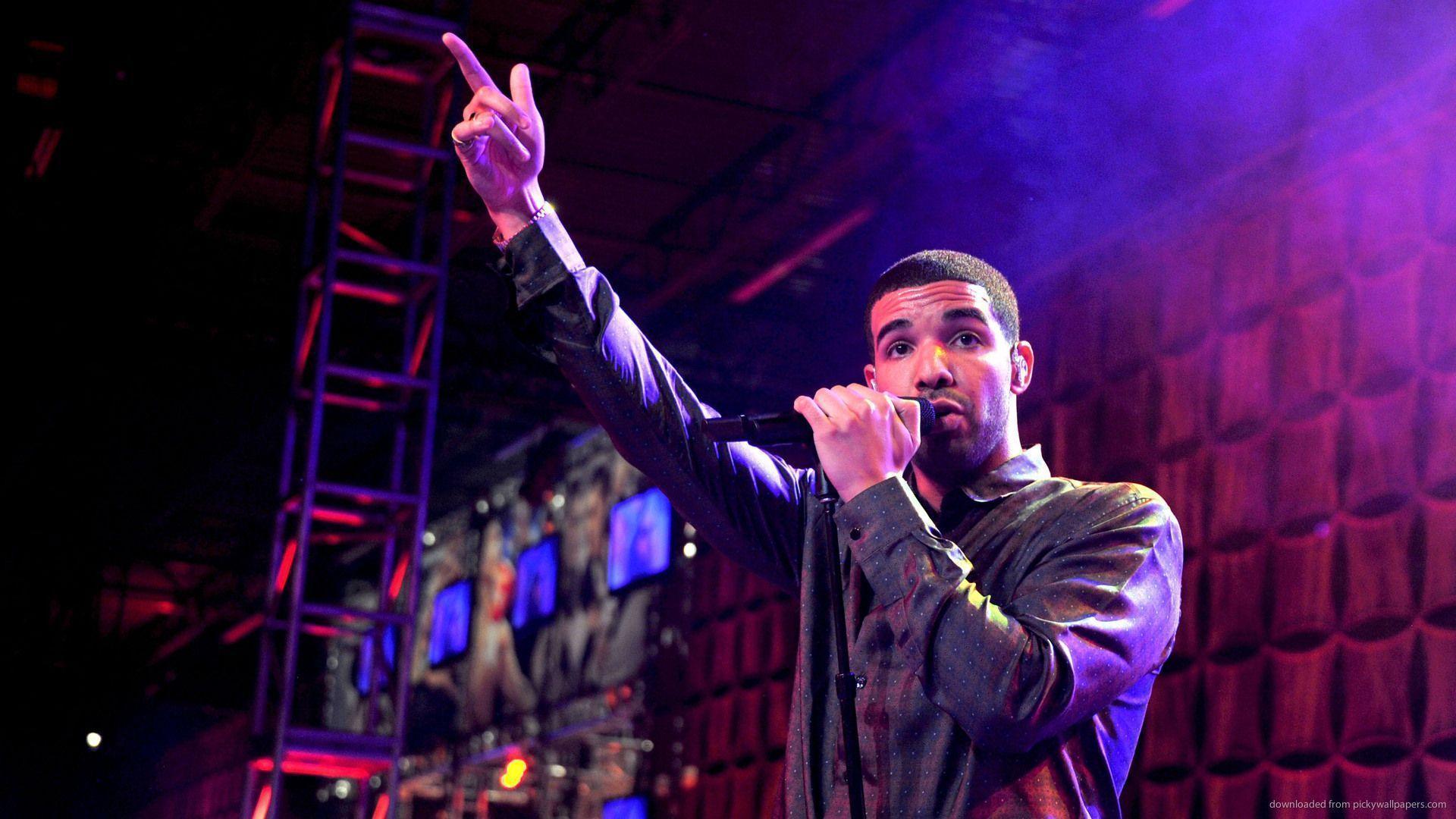 HD Drake Singing Wallpapers