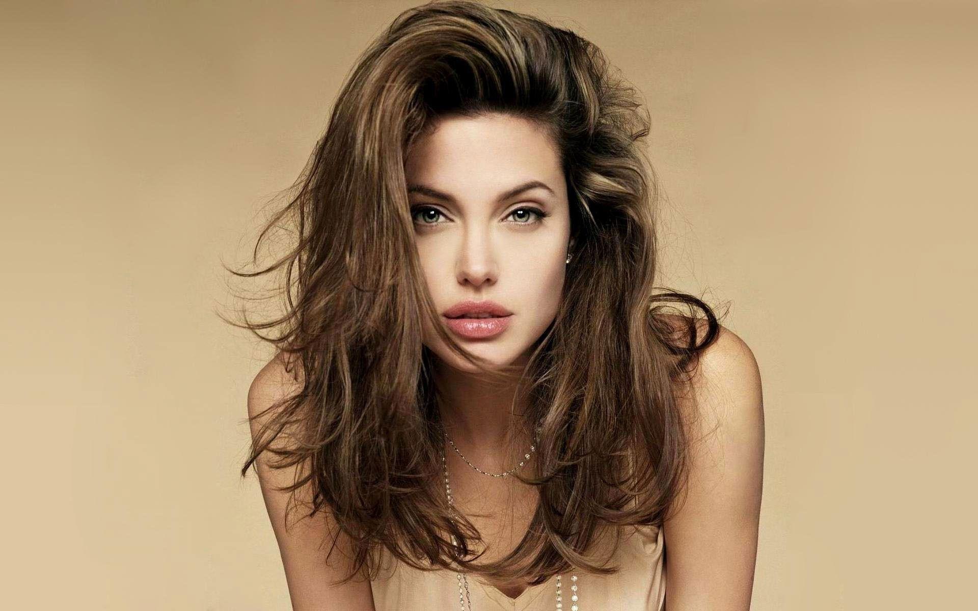 Angelina Jolie HD Wallpapers