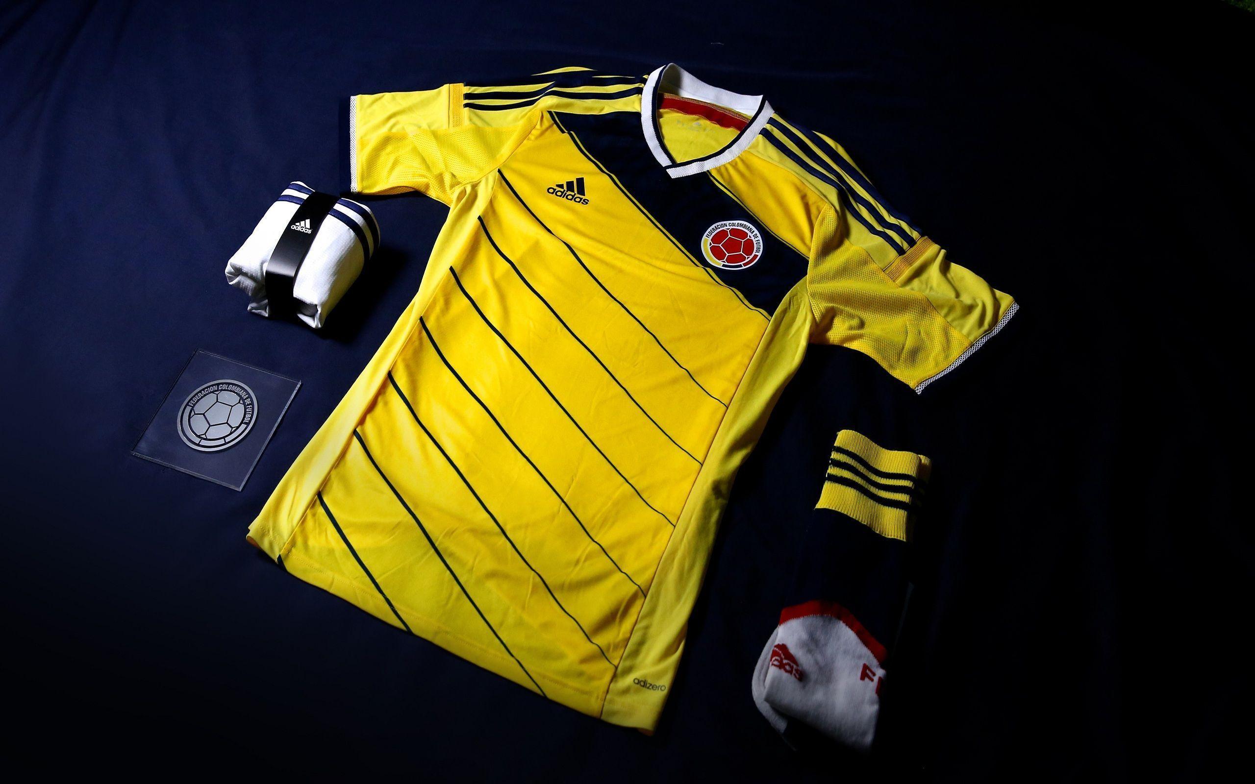 Colombia World Cup Kits 2014 Wallpapers : TimeDoll