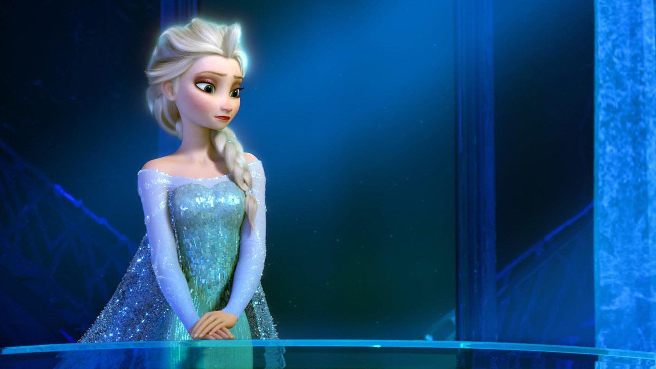 Is Elsa Really Getting a Girlfriend in ‘Frozen 2?’ Dream On, Disney Fans