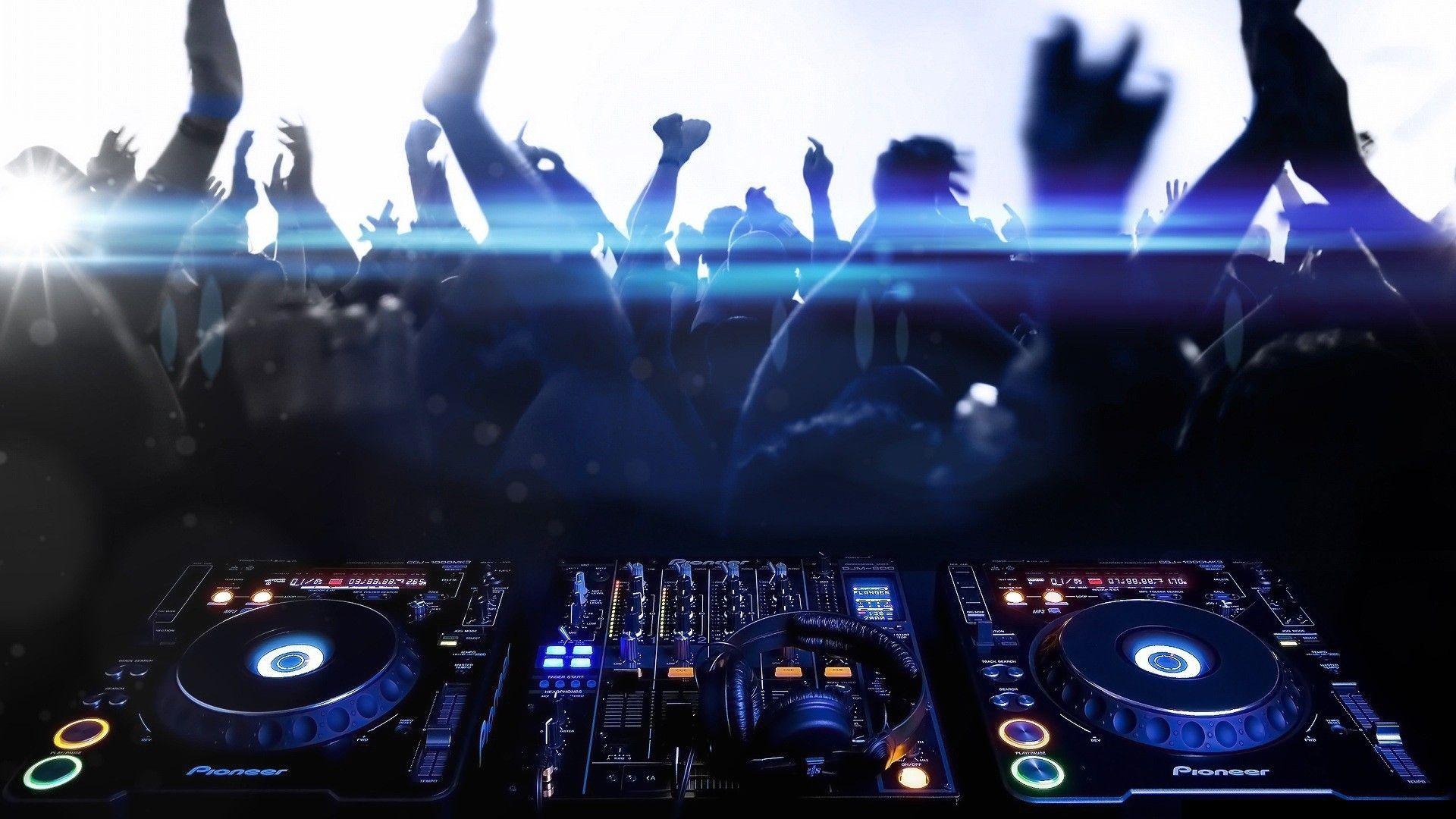 Download Music Techno Wallpapers