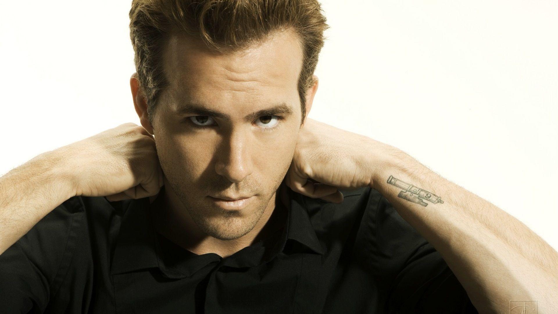 Ryan Reynolds Wallpapers High Resolution and Quality Download