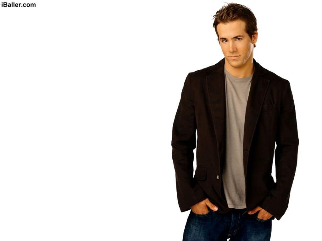 Ryan Reynolds Wallpapers