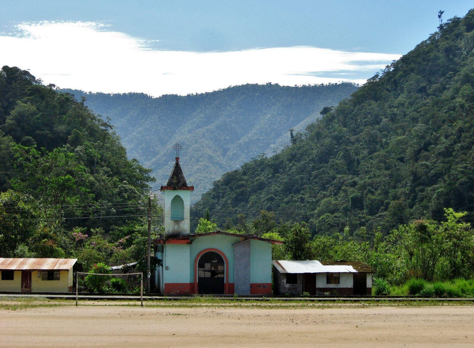 HD ecuador church Wallpapers