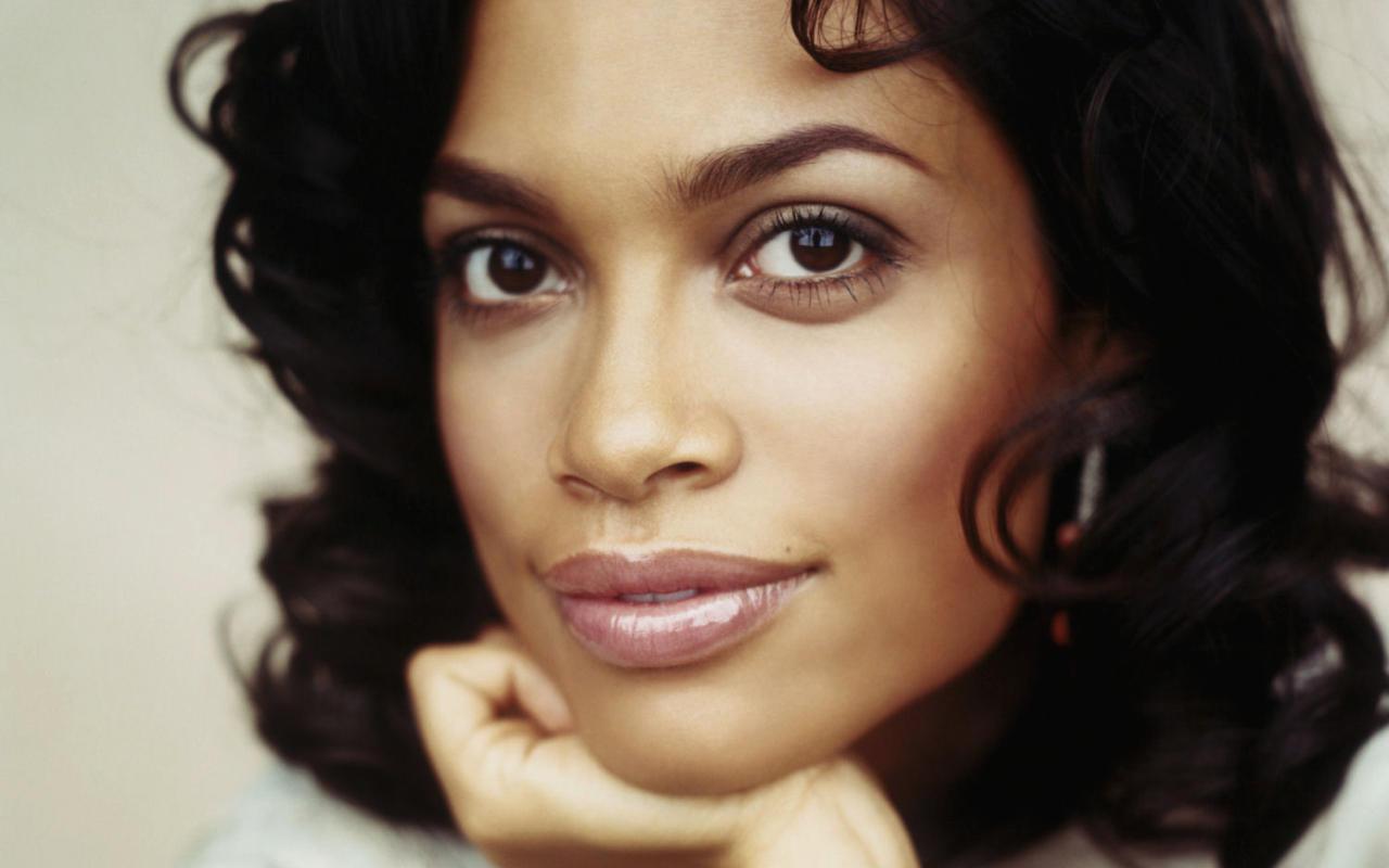 Rosario Dawson