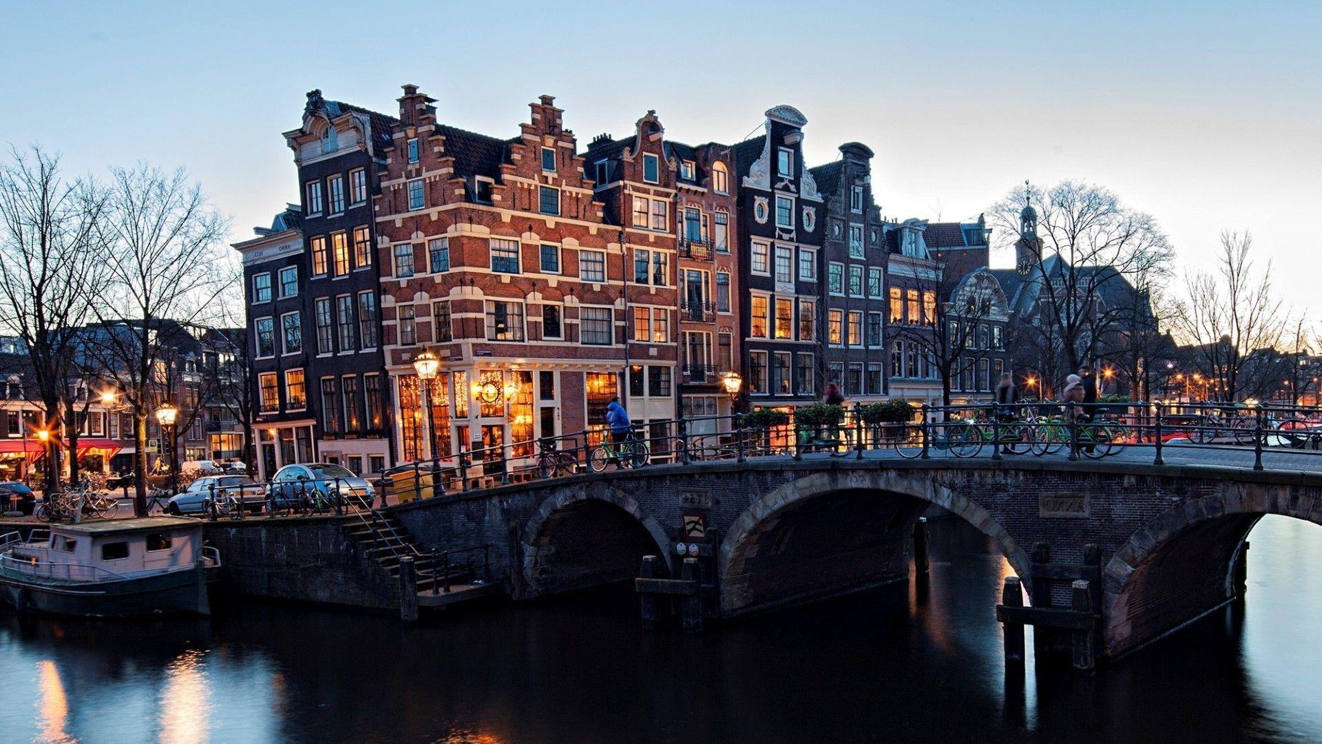 Amsterdam Wallpapers