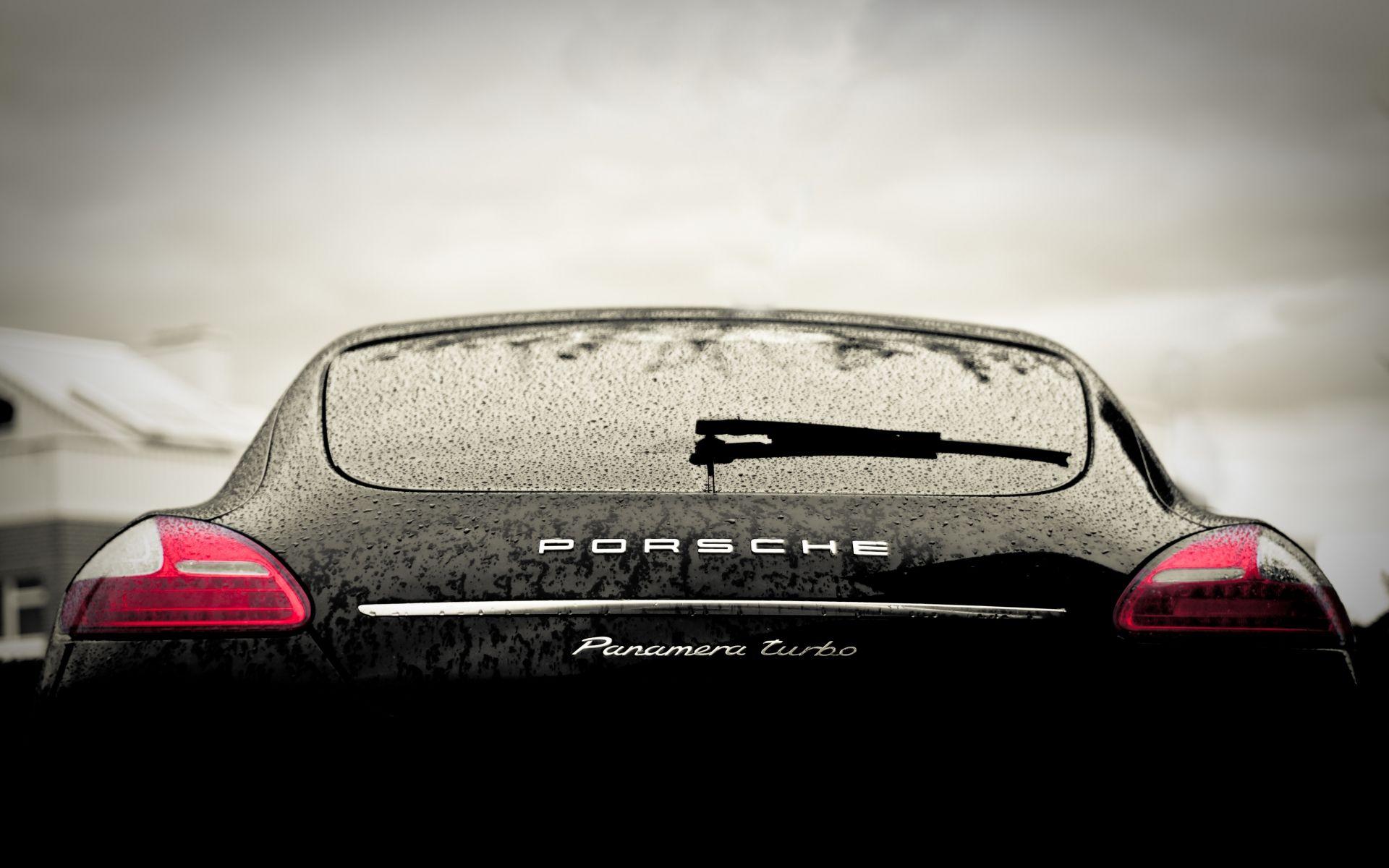 Porsche Panamera Wallpapers