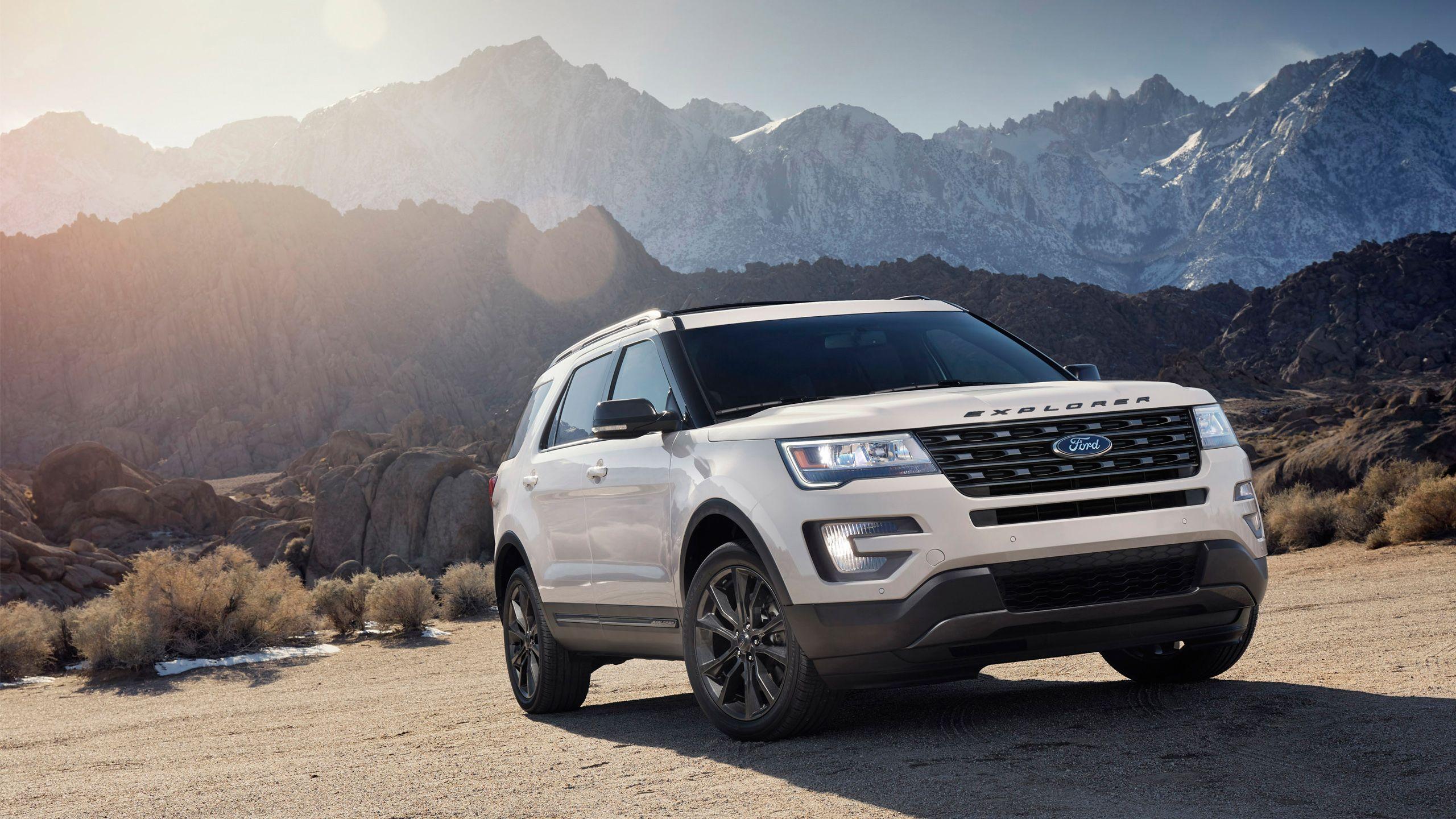 2017 Ford Explorer XLT Appearance Package Wallpapers