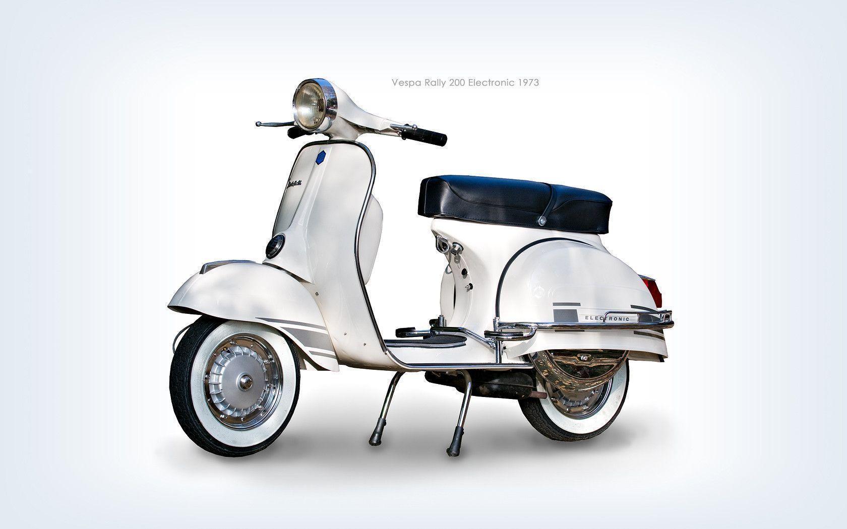 Vintage Vespa Wallpapers