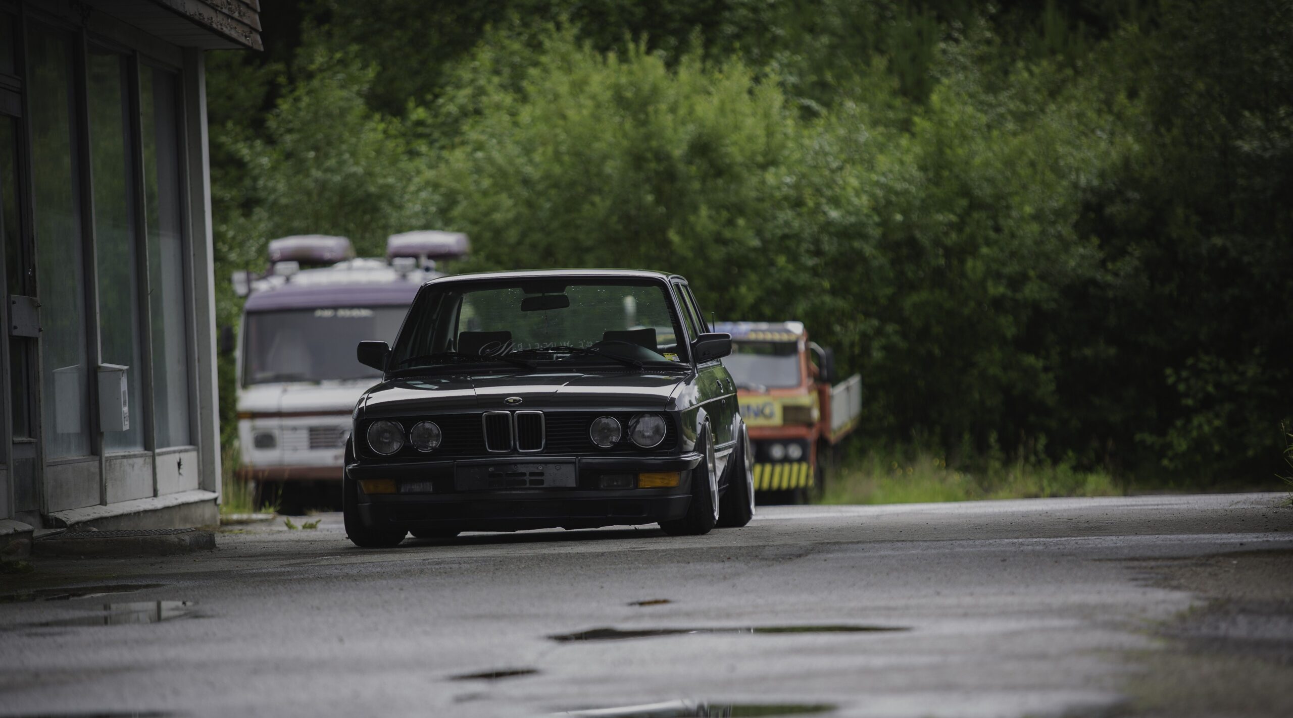 BMW E28, Stance, Stanceworks, Low, Norway, Summer, Rain Wallpapers