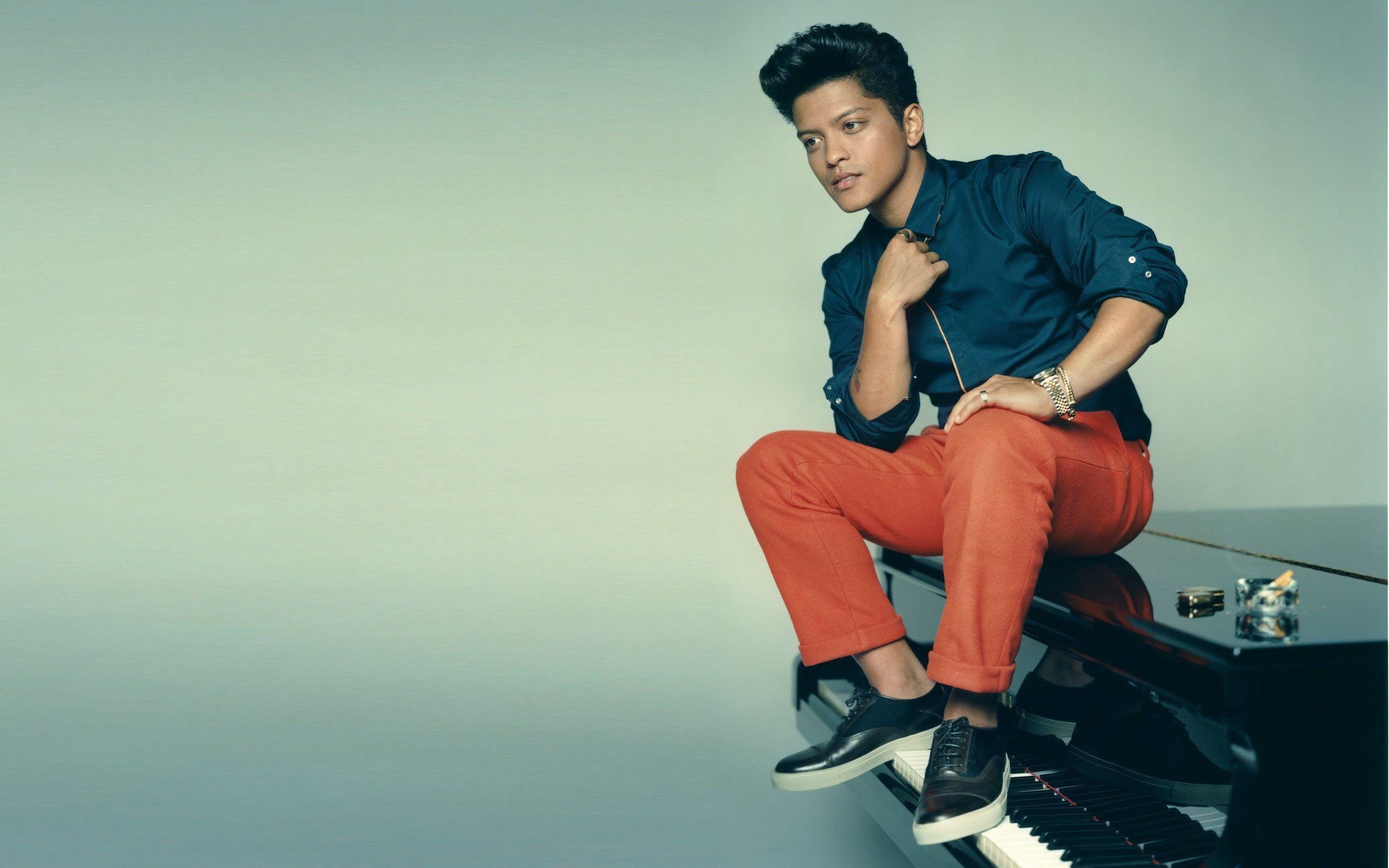 Bruno Mars Wallpapers HD Free Download