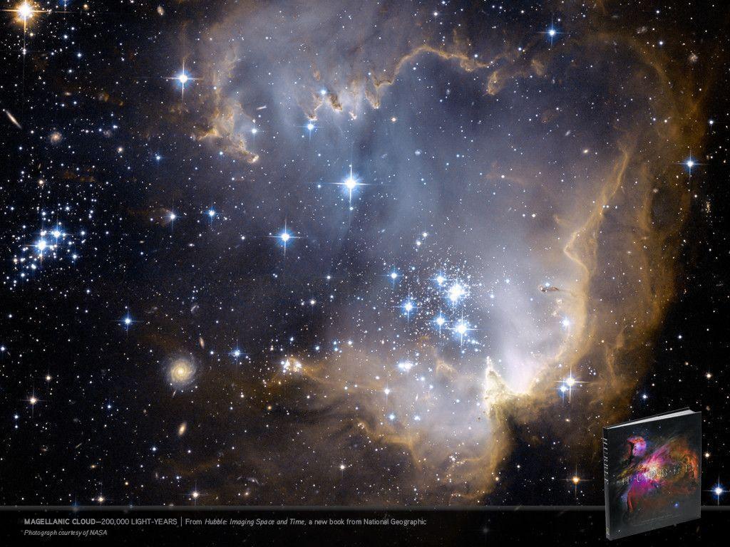 NG Store: Hubble Telescope Wallpapers