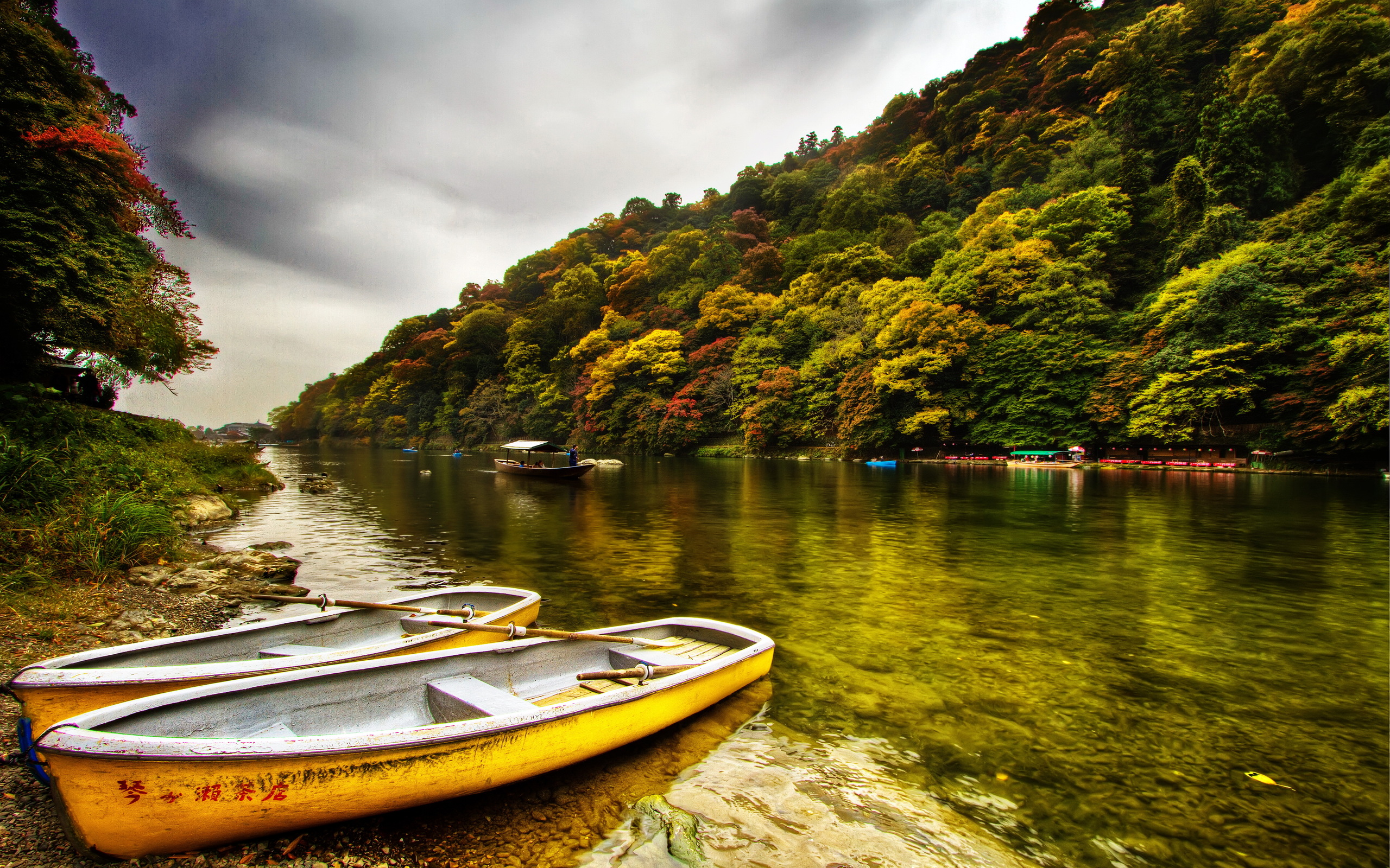 Arashiyama River Banks Wallpapers