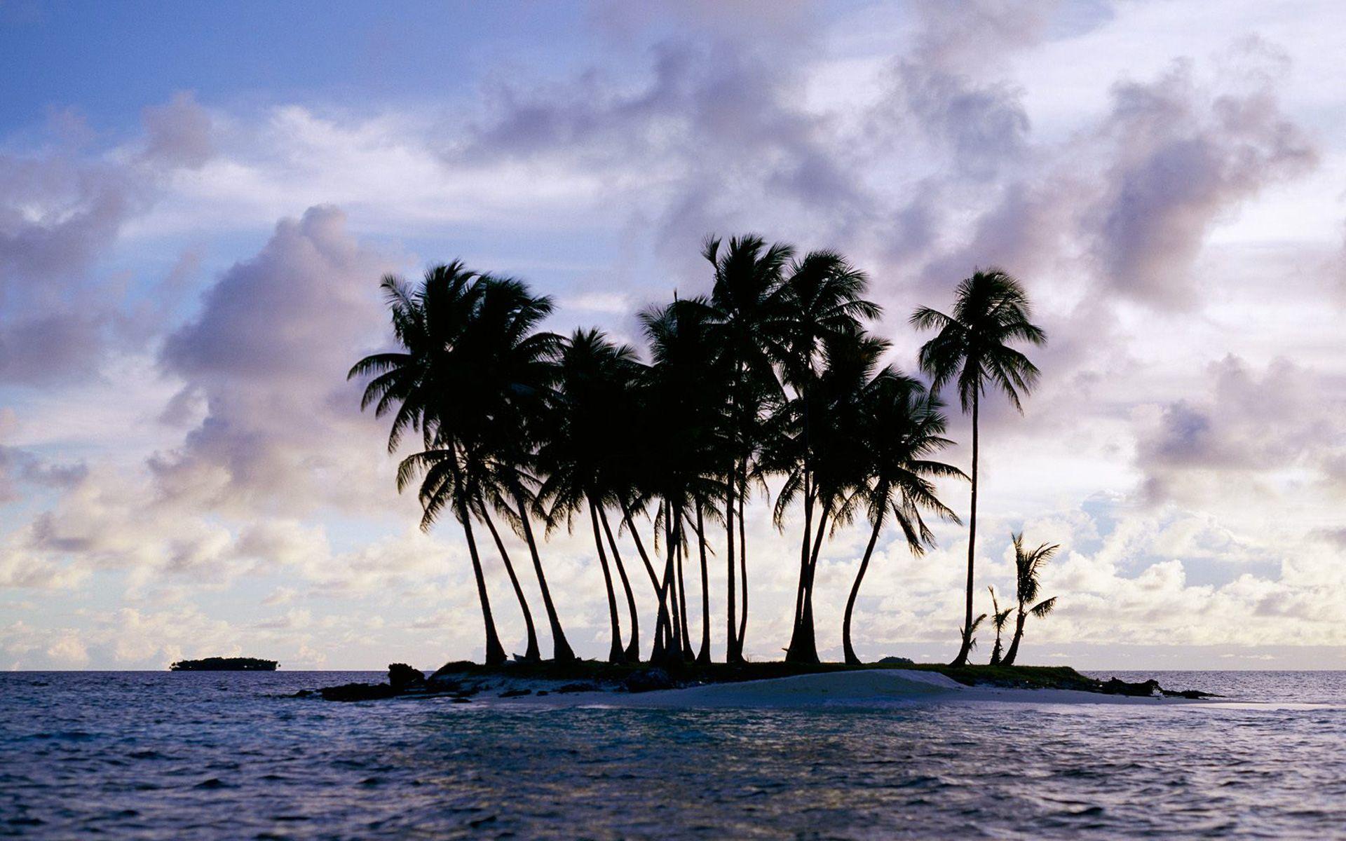 Island wallpaper, Chuuk