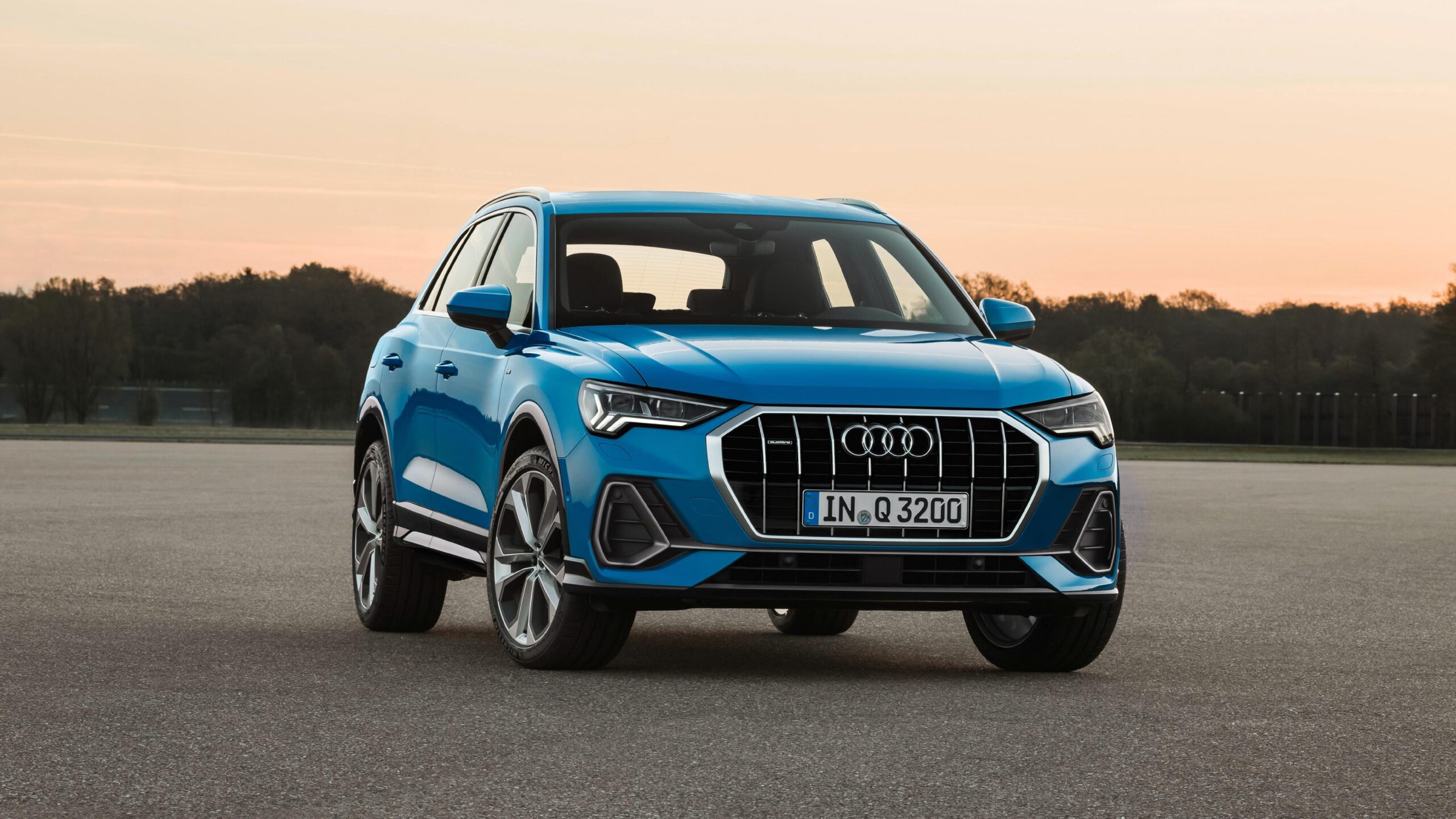 Audi Q3 quattro S line 2018 4K Wallpapers