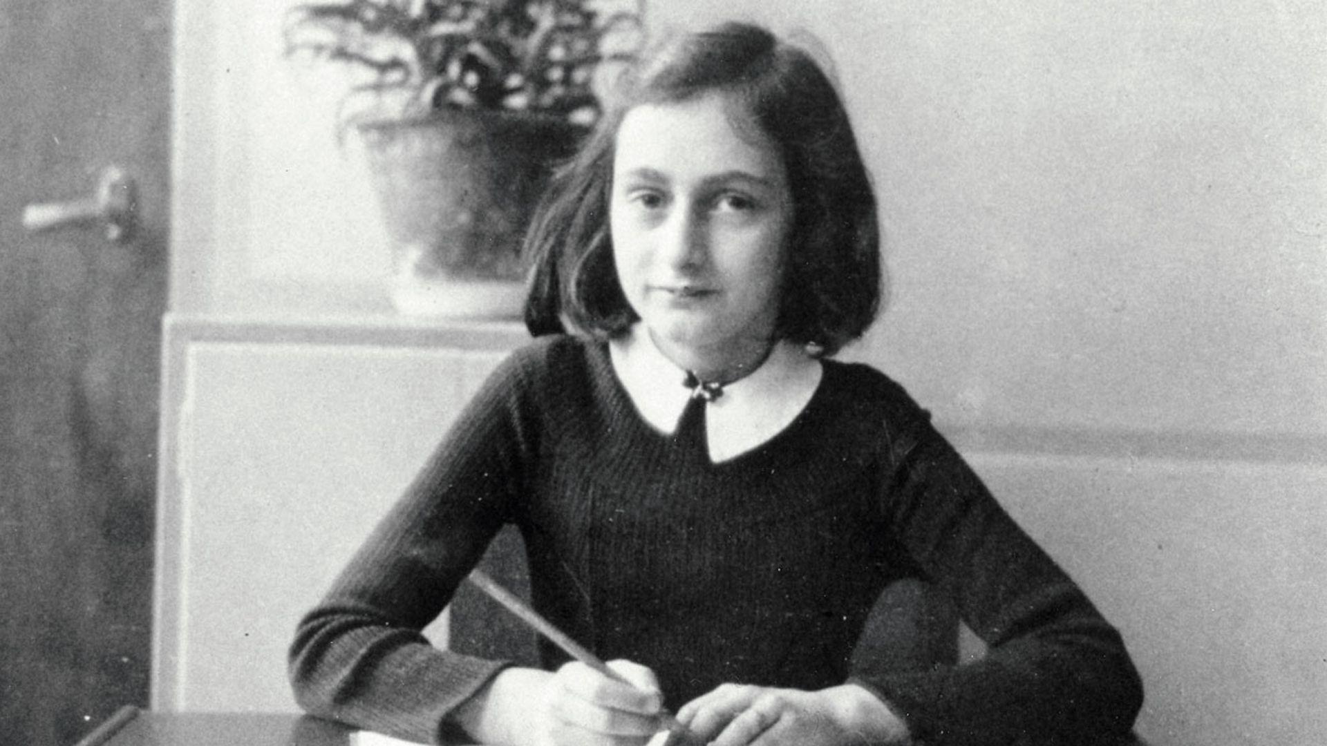 Anne Frank HD Wallpapers